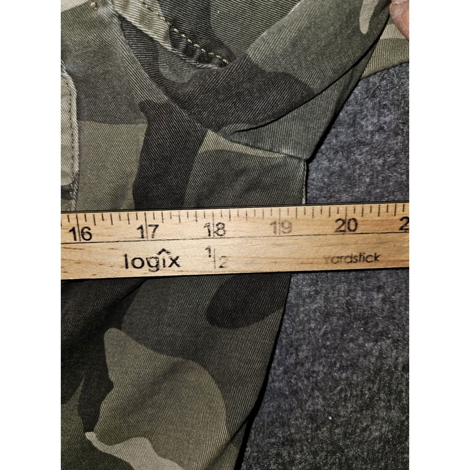 Abercrombie & Fitch Abercrombie & Fitch Military Jacket Women's Medium Full Zip Green Camo Preppy 90s Army City Outdoor Pockets Logo | Machine Washable | Regular Fit Size M / US 6-8 / IT 42-44 - 3 Thumbnail