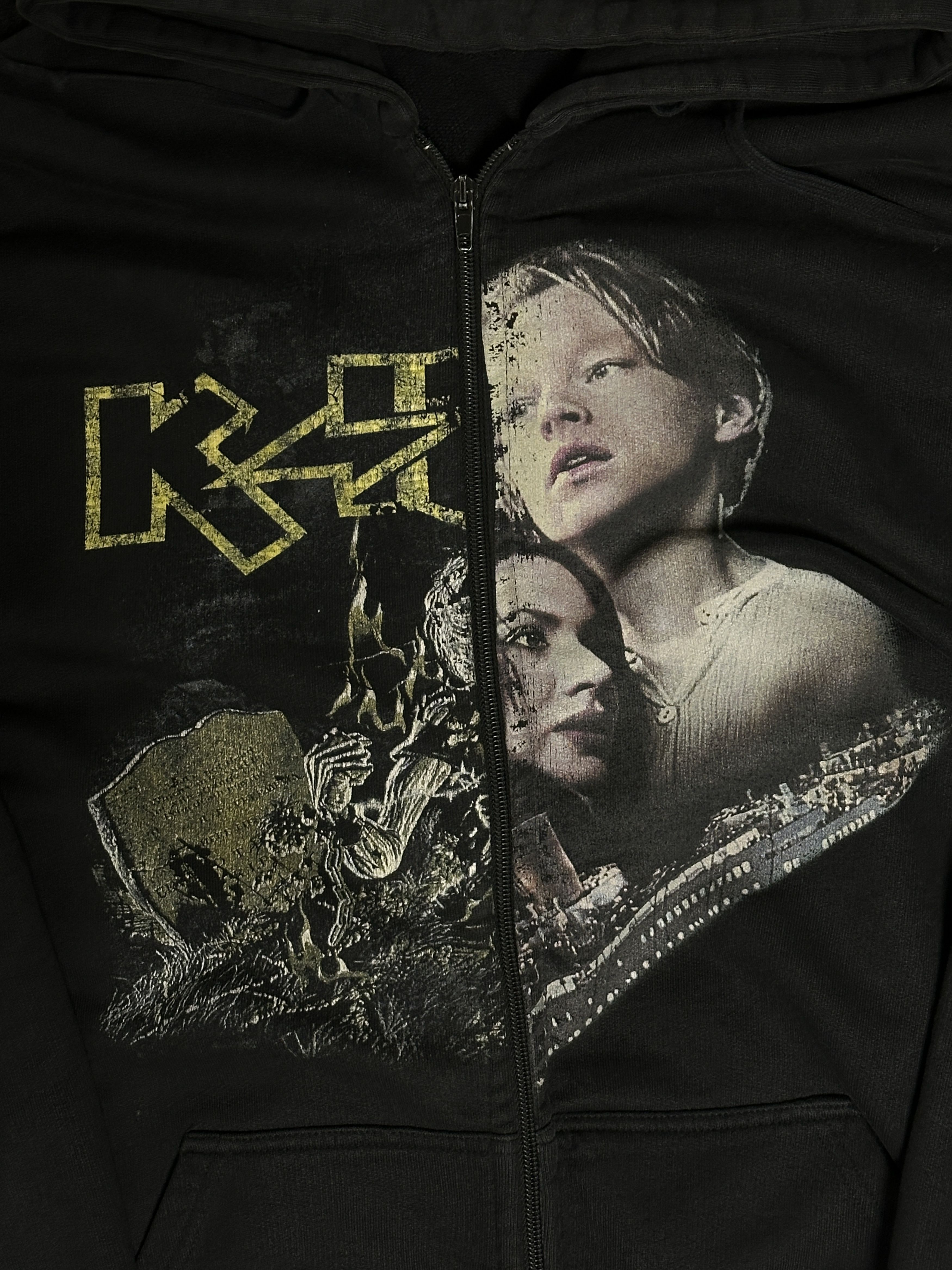 Vetements Vetements Titanic X Kiss Zip-Up Hoodie Size US M / EU 48-50 / 2 - 2 Thumbnail