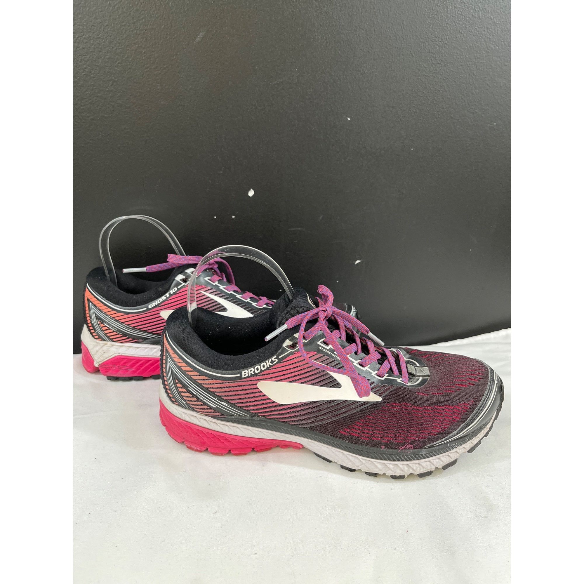 Brooks Brooks Ghost 10 Women's Pink Running Sneakers Size 8.5D SKU Size US 8.5 / IT 38.5 - 1 Thumbnail