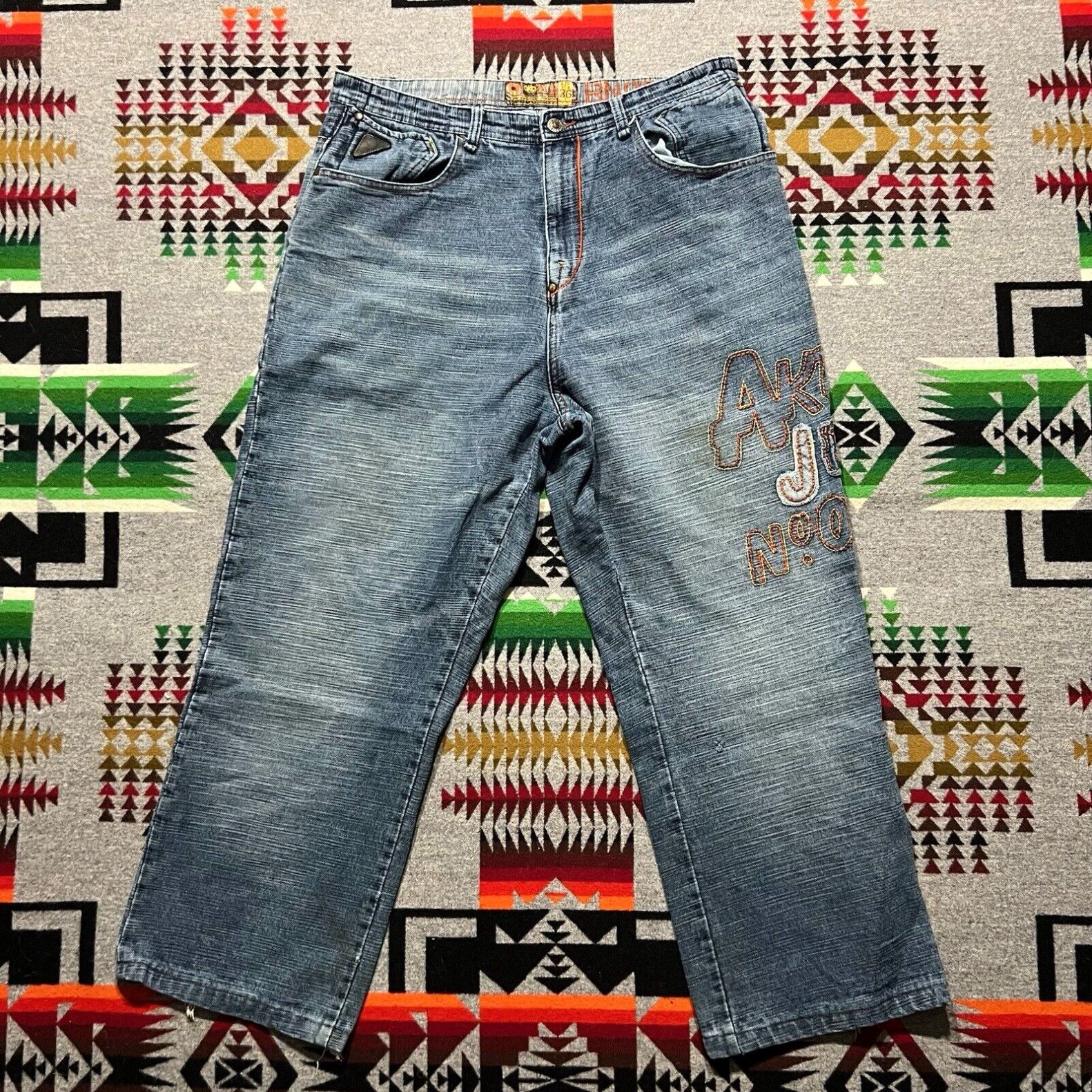 image of Vintage Akademiks Jeans Embroidered Baggy Wide Leg Hip Hop Men’S Size 36 Y2K A7 in White, Men's