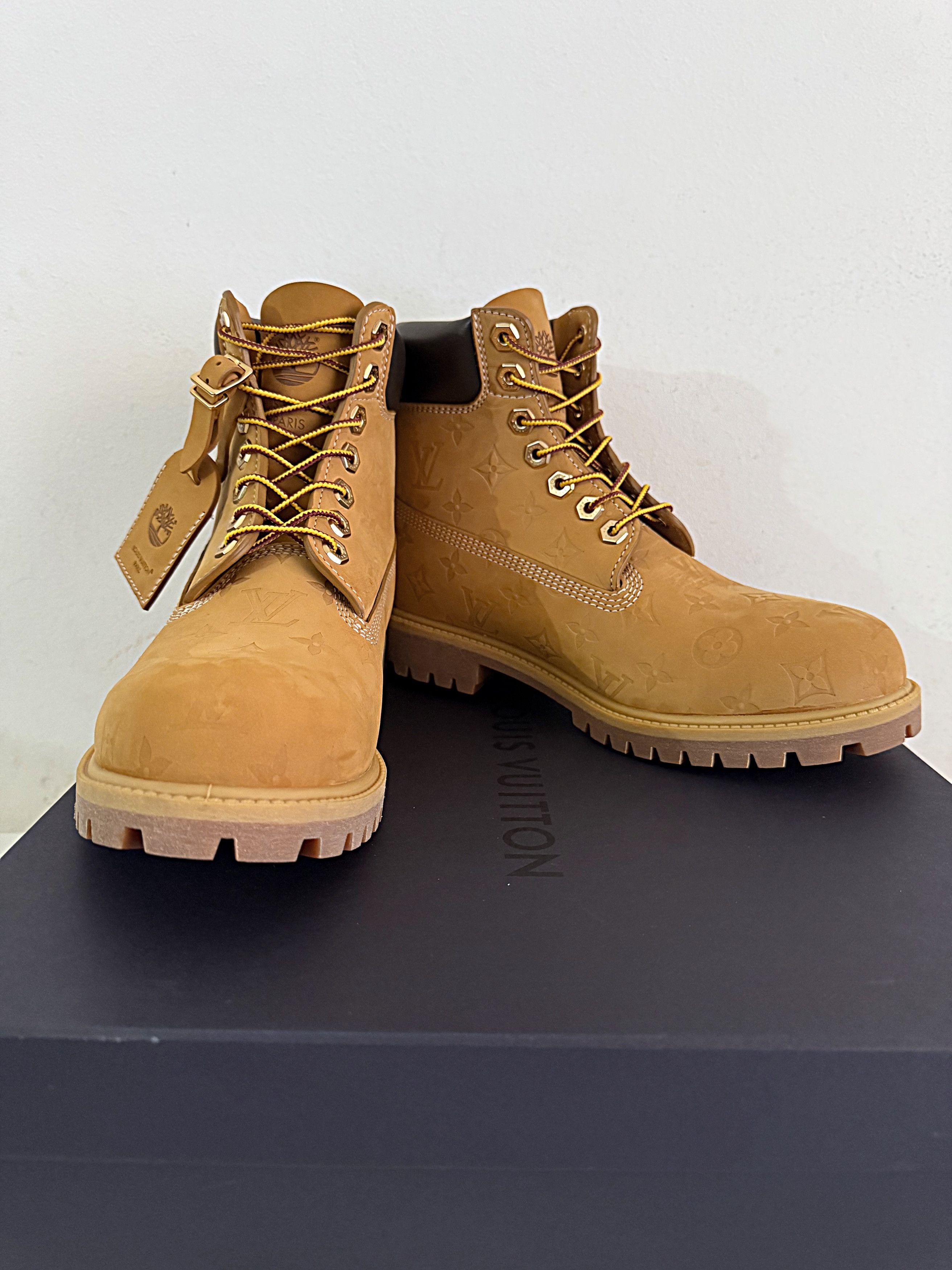 Louis Vuitton × Timberland LV Timberland Monogram Wheat Boots Size US 9 / EU 42 - 6 Thumbnail