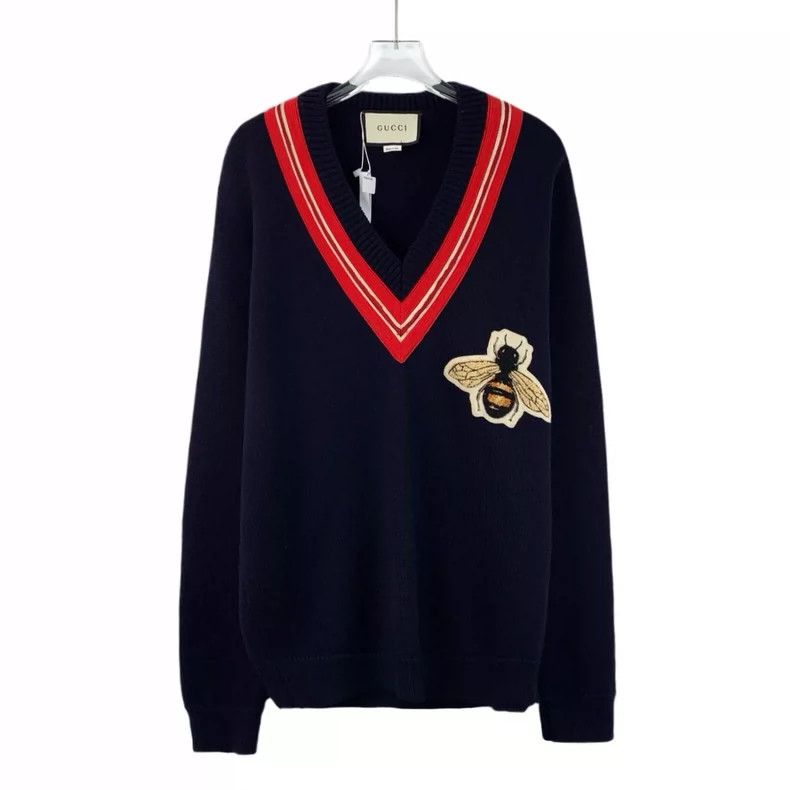 Gucci Gucci Dark blue bee embroidery V-neck wool long-sleeved swe Size US L / EU 52-54 / 3 - 1 Thumbnail