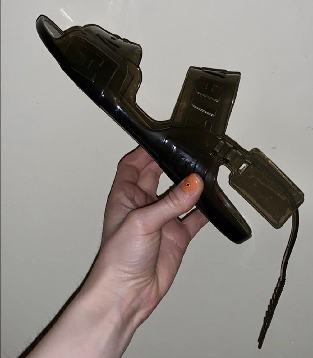 Off-White Off-White Black Jelly Zip Tie Sandals Size US 5 / IT 35 - 2 Thumbnail