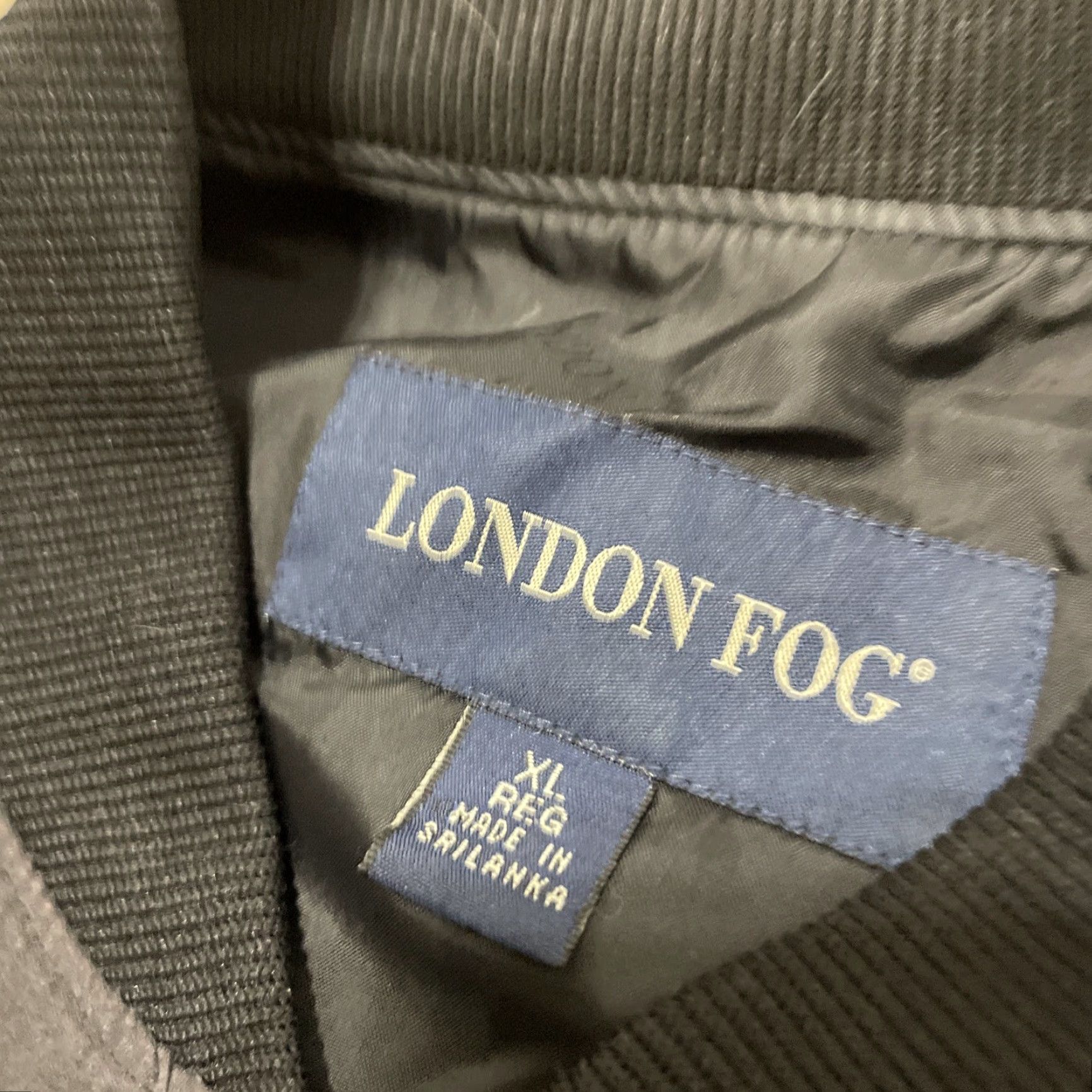 London Fog VINTAGE London Fog Mock Neck Bomber Men XL Reg Black Retro skate Boxy Crop Fit Grandpa Jacket Size US XL / EU 56 / 4 - 7 Thumbnail