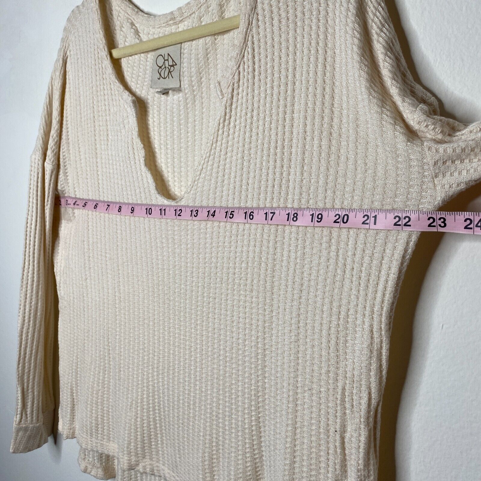 Chaser Brand Chaser Vintage Cream Thermal Raw Split Neck Long Sleeve Top Size S / US 4 / IT 40 - 9 Thumbnail