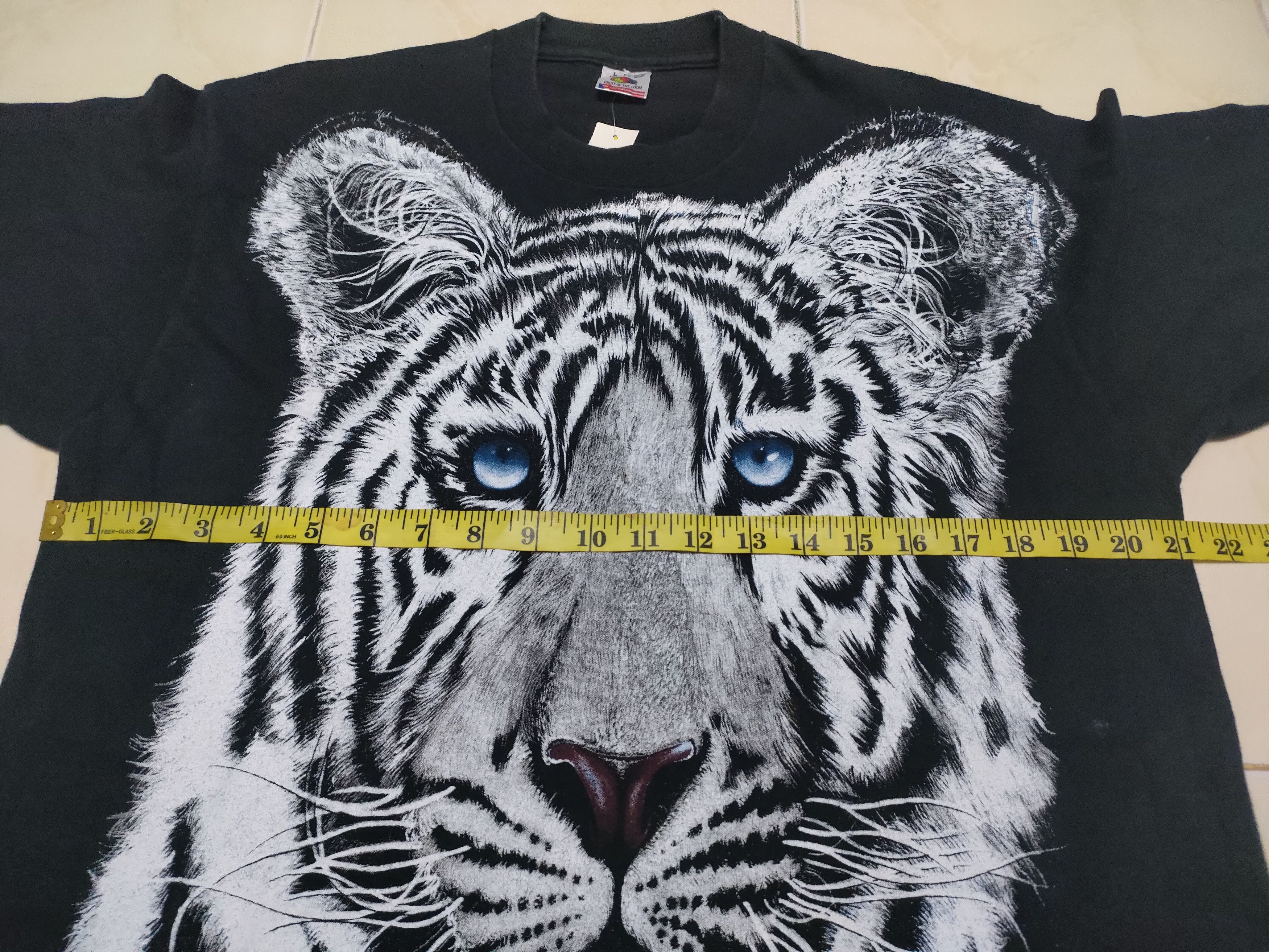 Other Vintage 90's Tiger Animal Trinity Over Print OVP Tee Size US L / EU 52-54 / 3 - 6 Thumbnail