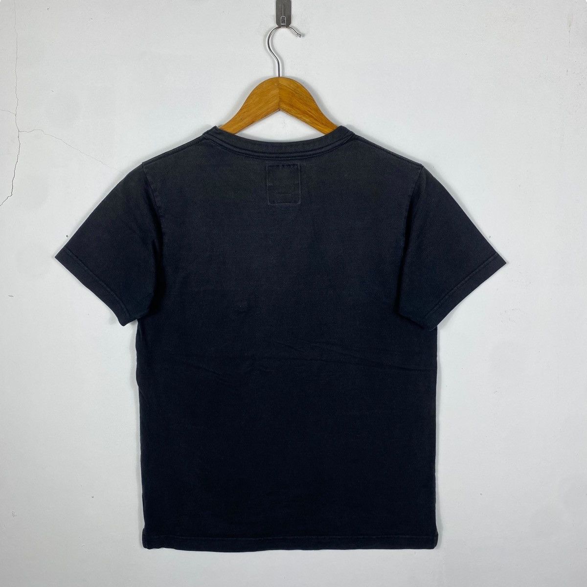 Snow Peak SNOW PEAK Urban Research Doors Exclusive Model Tee Shirt Size US S / EU 44-46 / 1 - 4 Thumbnail