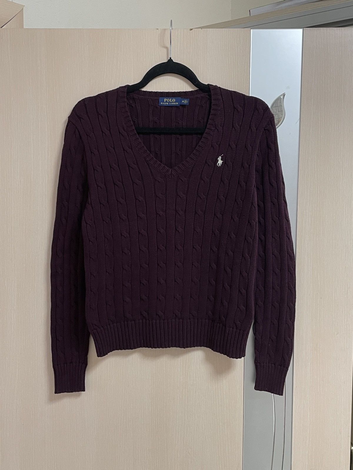 Polo Ralph Lauren Polo Ralph Lauren Cable Knit Sweater V Neck Women’s Burgundy Size M / US 6-8 / IT 42-44 - 1 Thumbnail