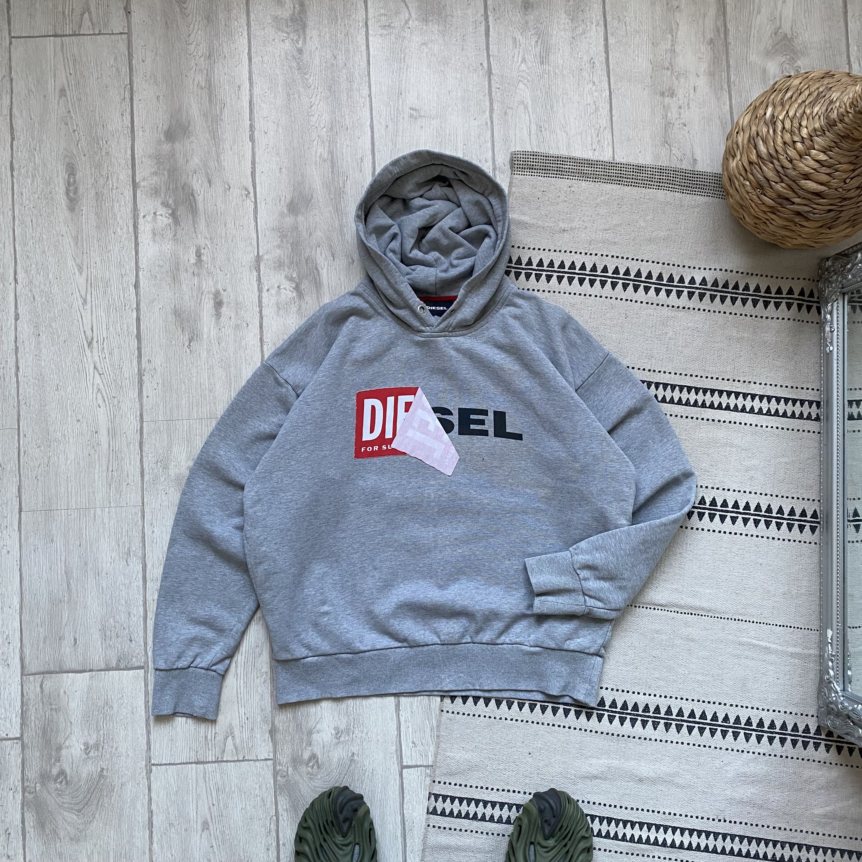 Diesel ❌ Vintage Y2K Diesel Boxy hoodie Centr logo Size US M / EU 48-50 / 2 - 4 Thumbnail