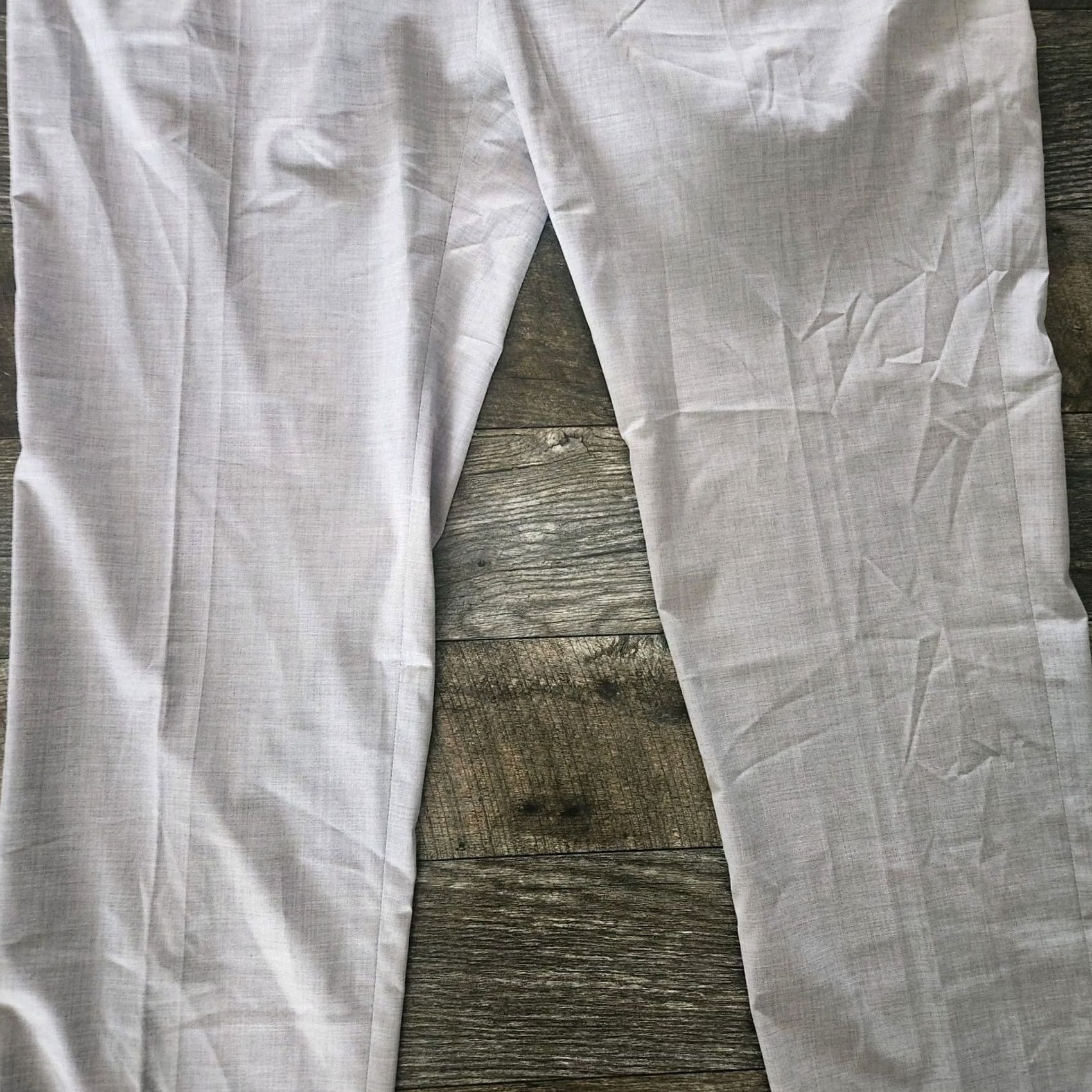 Alfani Alfani Slim fit Dress Pants Mens 40x32 Light Gray Stretch New W/ Tags Mens Dress Pants Straight Leg Preppy Wedding City 40 Mens Regular XS? Size US 40 / EU 56 - 3 Thumbnail