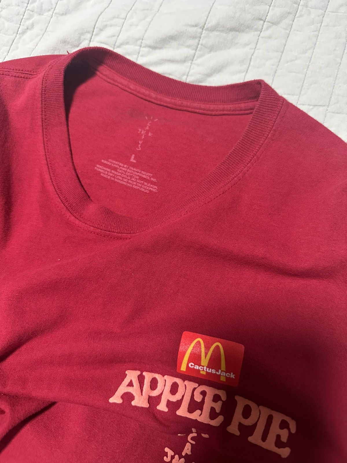 Travis Scott Travis Scott x Mcdonal’s Size US L / EU 52-54 / 3 - 5 Thumbnail
