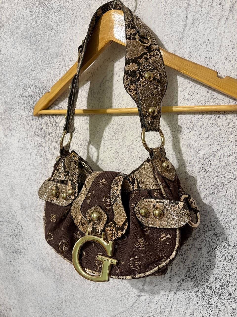 Guess Vintage GUESS Y2K Brown Monogram Snake Print Bag Large GLogo Size ONE SIZE - 3 Thumbnail
