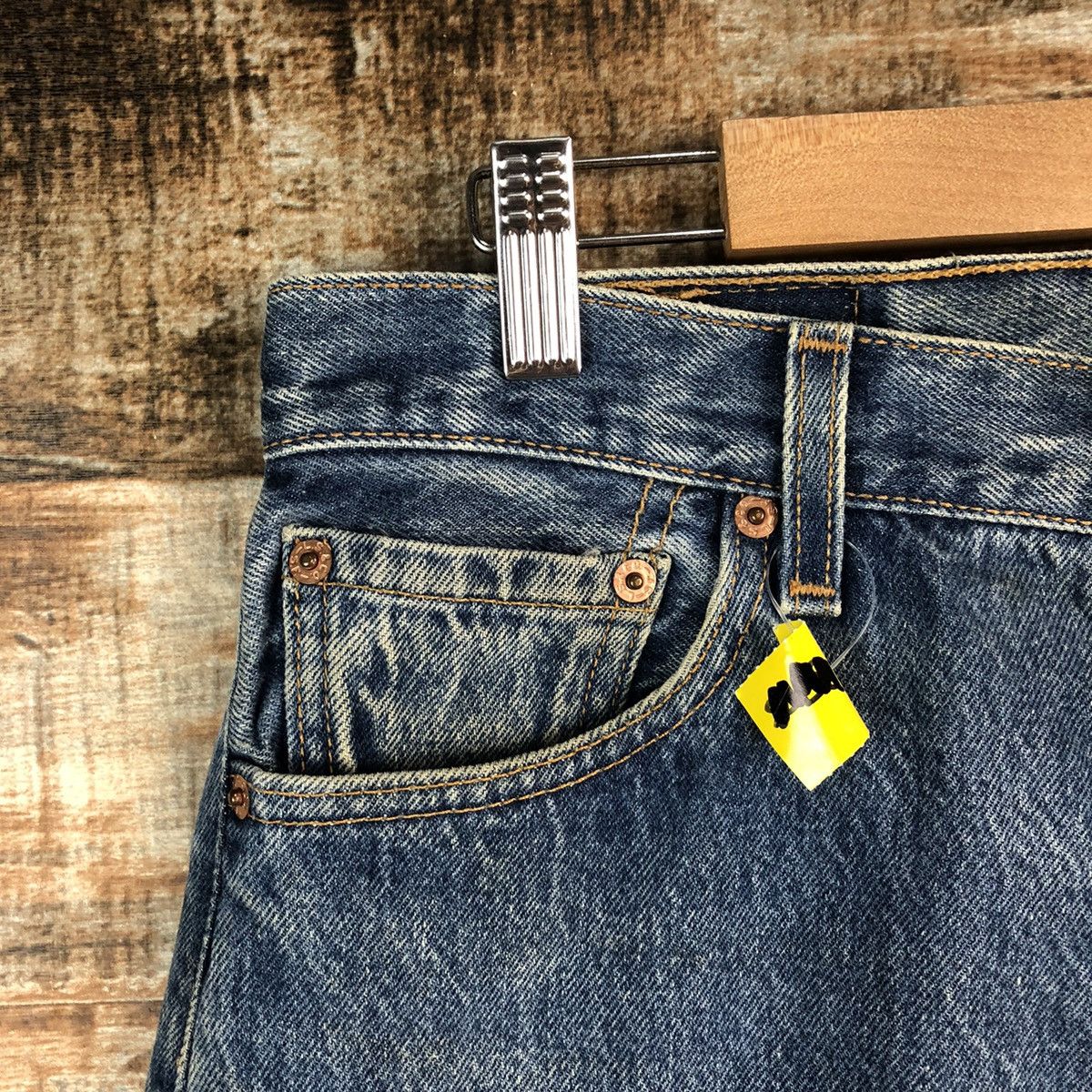 Levi's DL Levis 501 X Wildstyle super Lovers Rock denim #A2620 Size US 31 - 9 Thumbnail