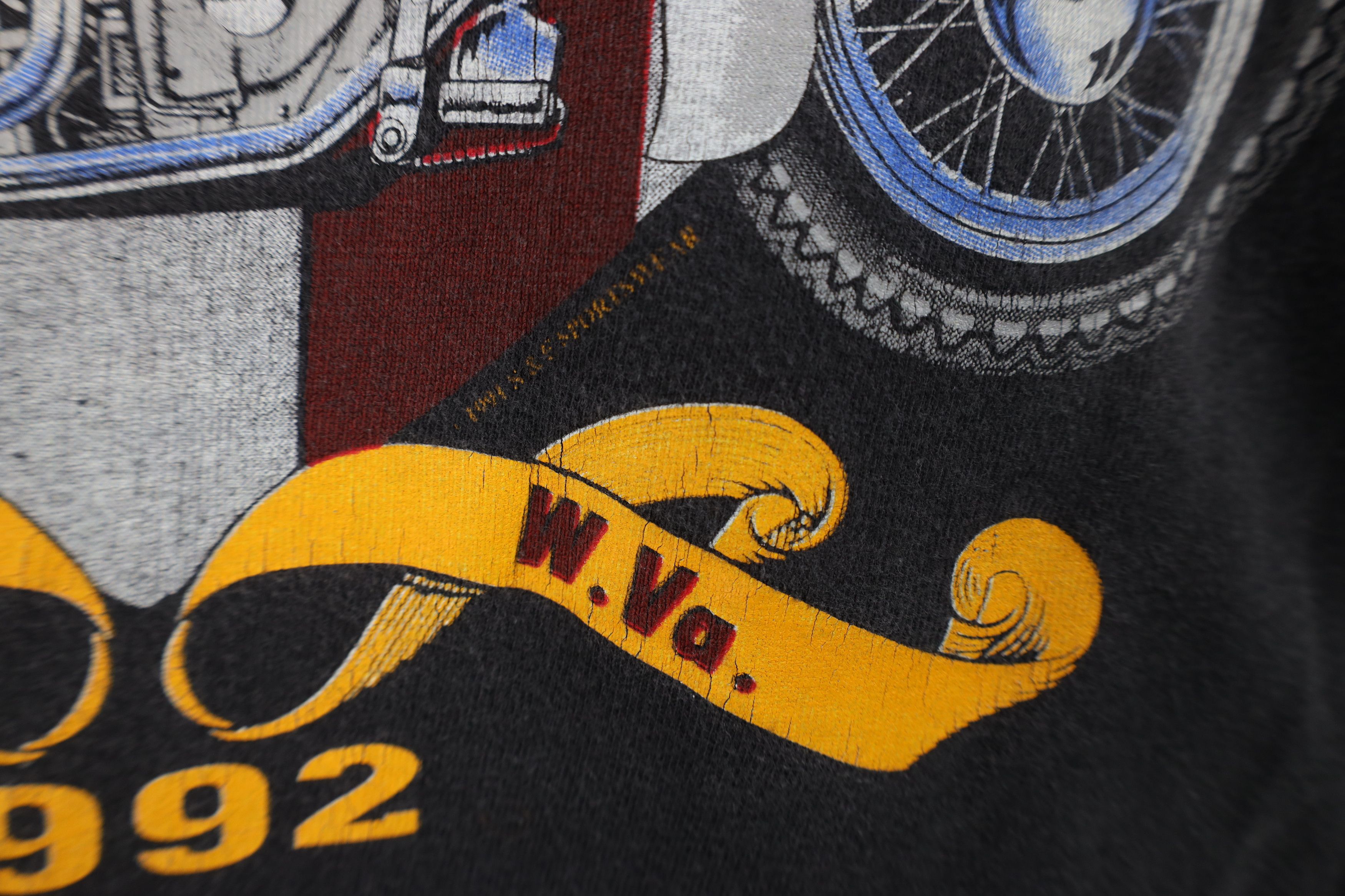 Vintage Vintage 90s Motorcycle Bar Eagle West Virginia T-Shirt USA Size US XL / EU 56 / 4 - 11 Thumbnail