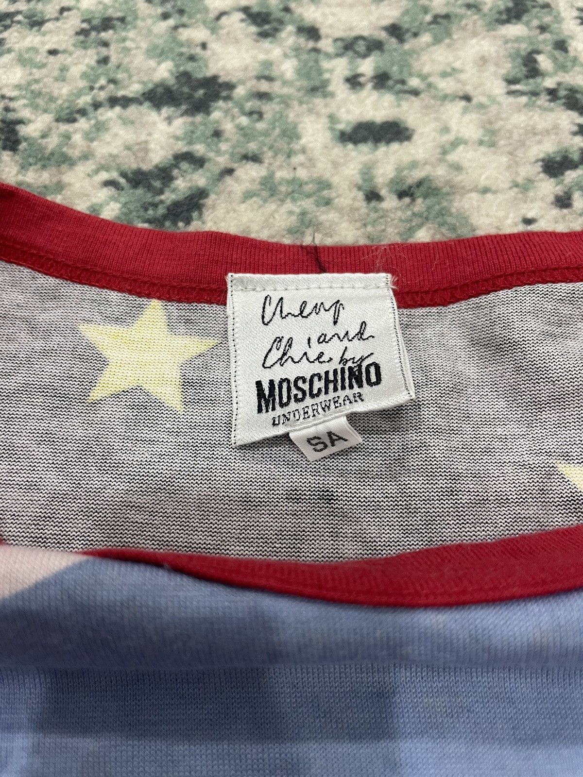 Moschino AW1996 Moschino “ Open Your Hearts‘’ T-Shirt Size Medium Size US M / EU 48-50 / 2 - 6 Thumbnail