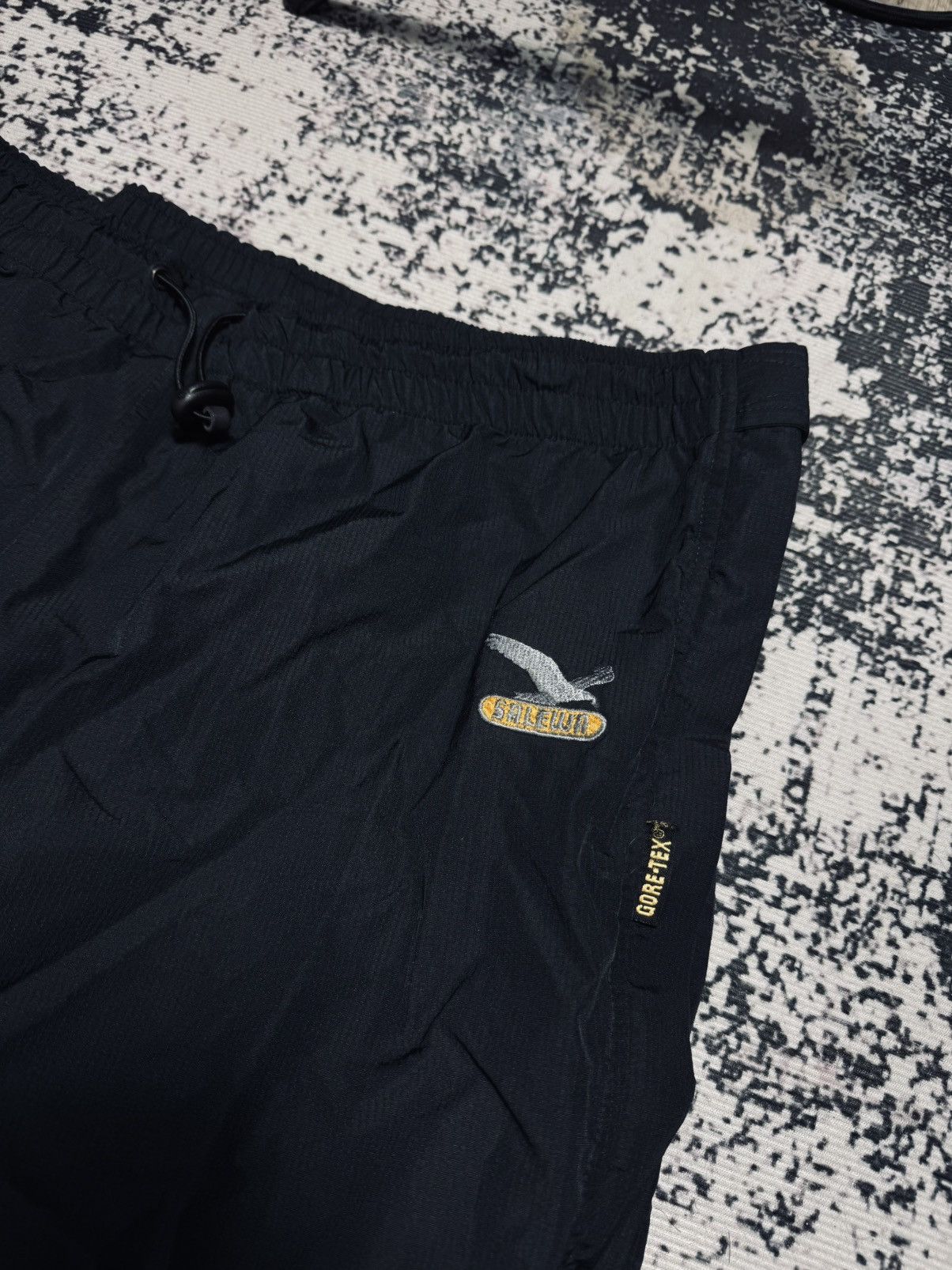Vintage Vintage Salewa Gore-Tex Black Waterproof Pants Size US 31 - 3 Thumbnail