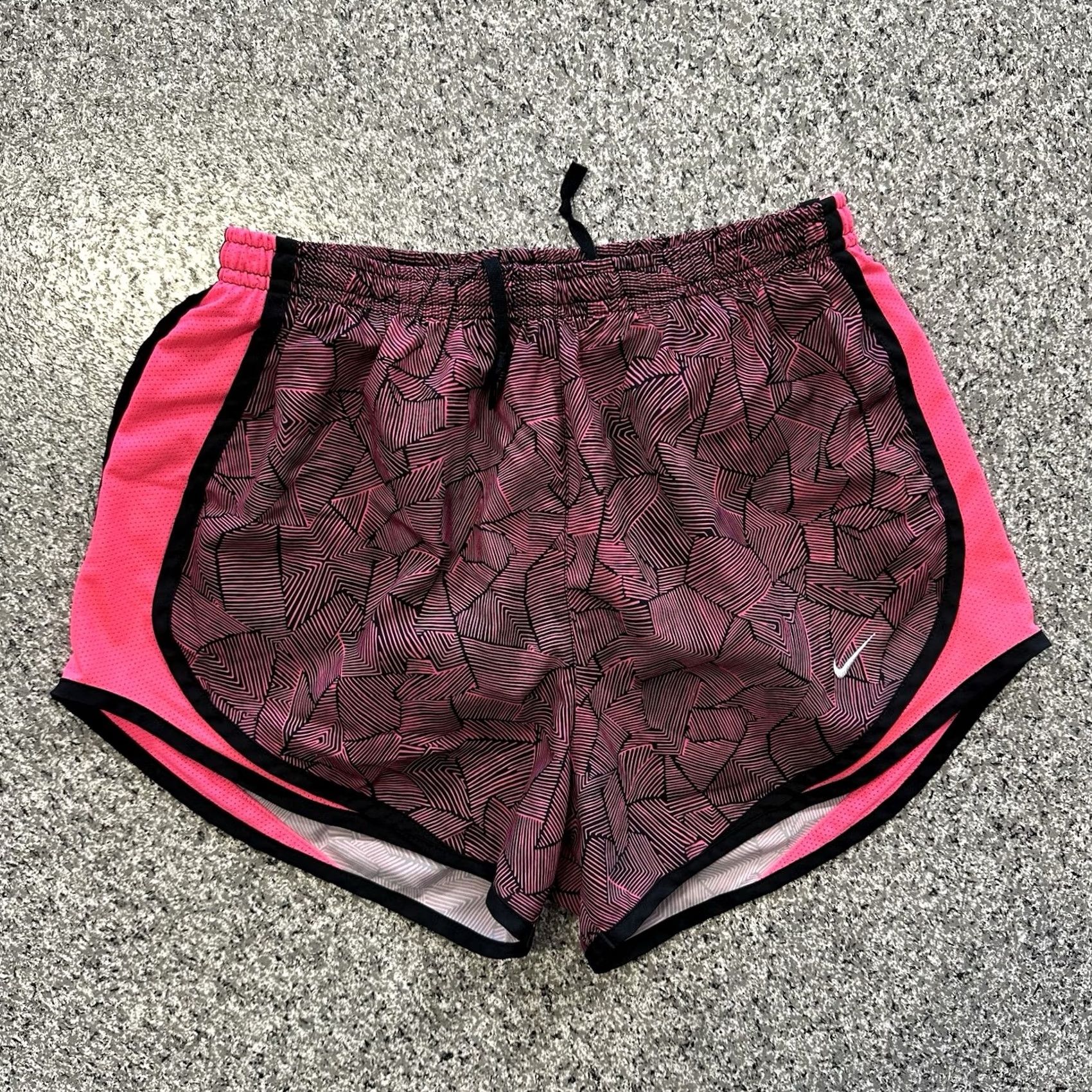 Nike Nike Dri-Fit Running Shorts Womens S Pink Lined 3” Gym Training Track Size 28" / US 6 / IT 42 - 2 Thumbnail