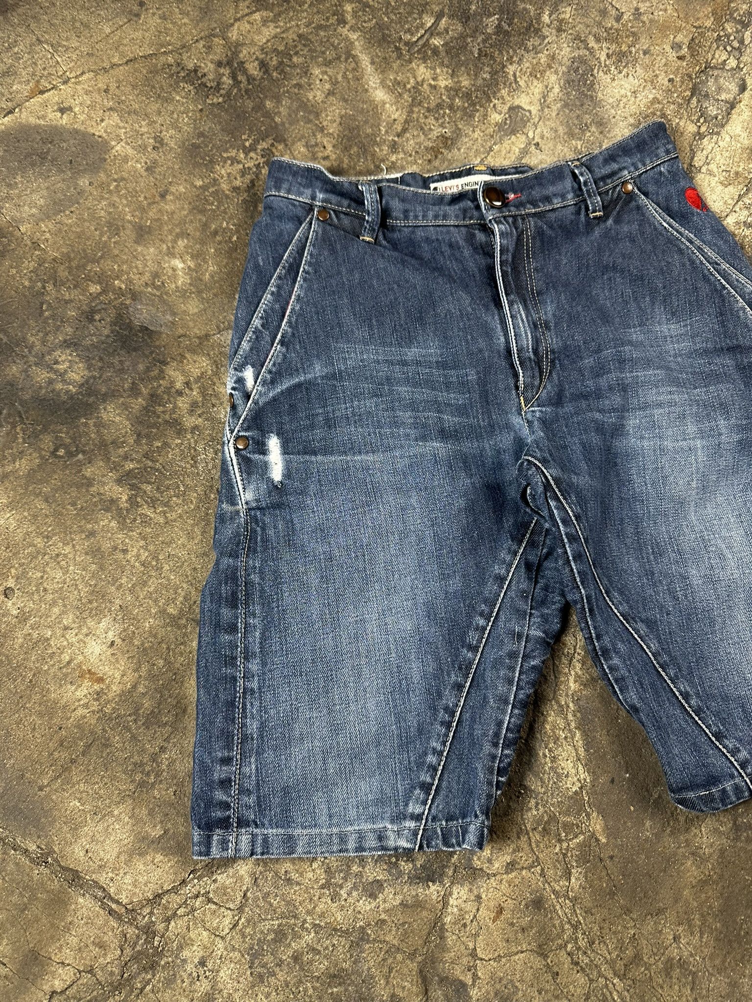 Engineered Garments × Levi's Vintage Y2k Levi's Engineered Distressed Jeans Shorts Size US 26 / EU 42 - 3 Thumbnail