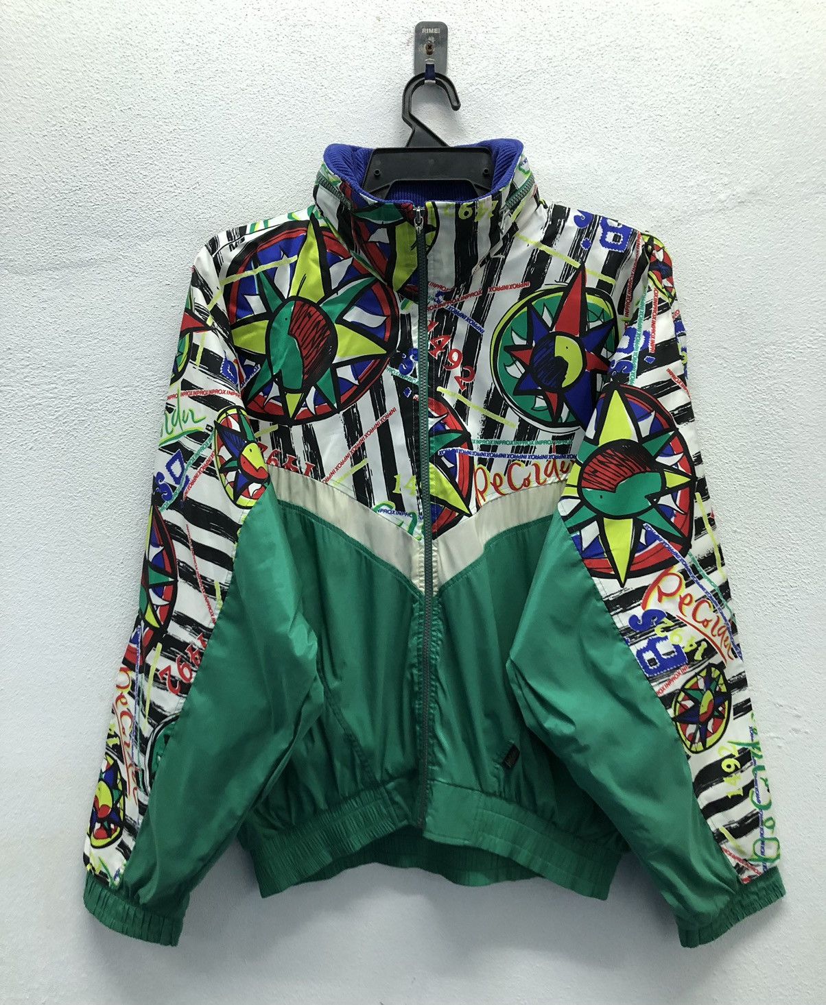 Asics Vintage Asics Abstract Graphic Windbreaker Jacket Made Japan Size US XL / EU 56 / 4 - 1 Thumbnail