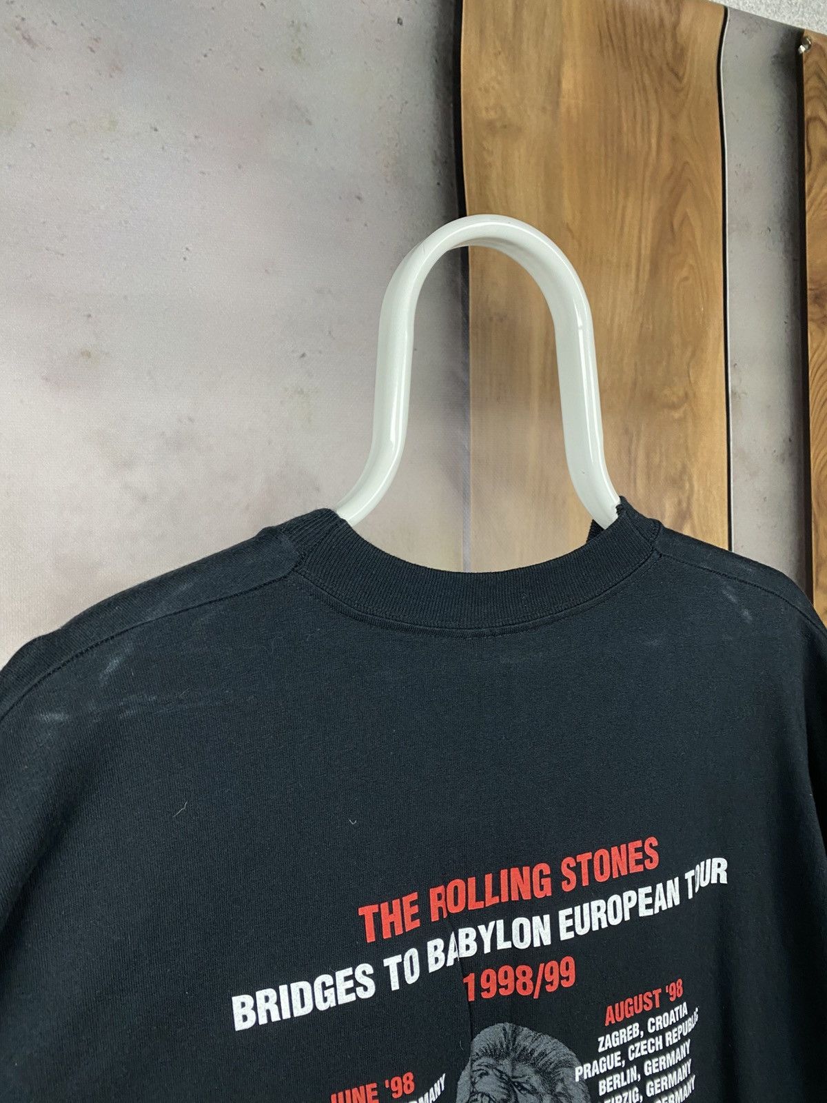 The Rolling Stones 🎸Vintage 1998 T-Shirt The Rolling Stones Bridges To Babylon🎸 Size US XXL / EU 58 / 5 - 10 Thumbnail