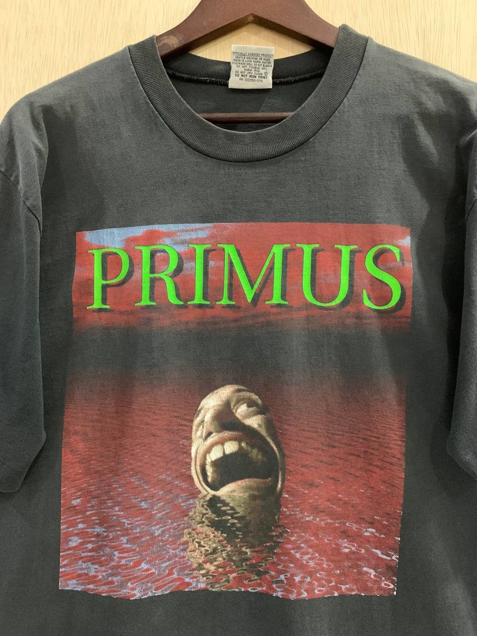 Band Tees Vintage 1990s Primus Alternative Experimental Rock Tee Size US L / EU 52-54 / 3 - 3 Thumbnail