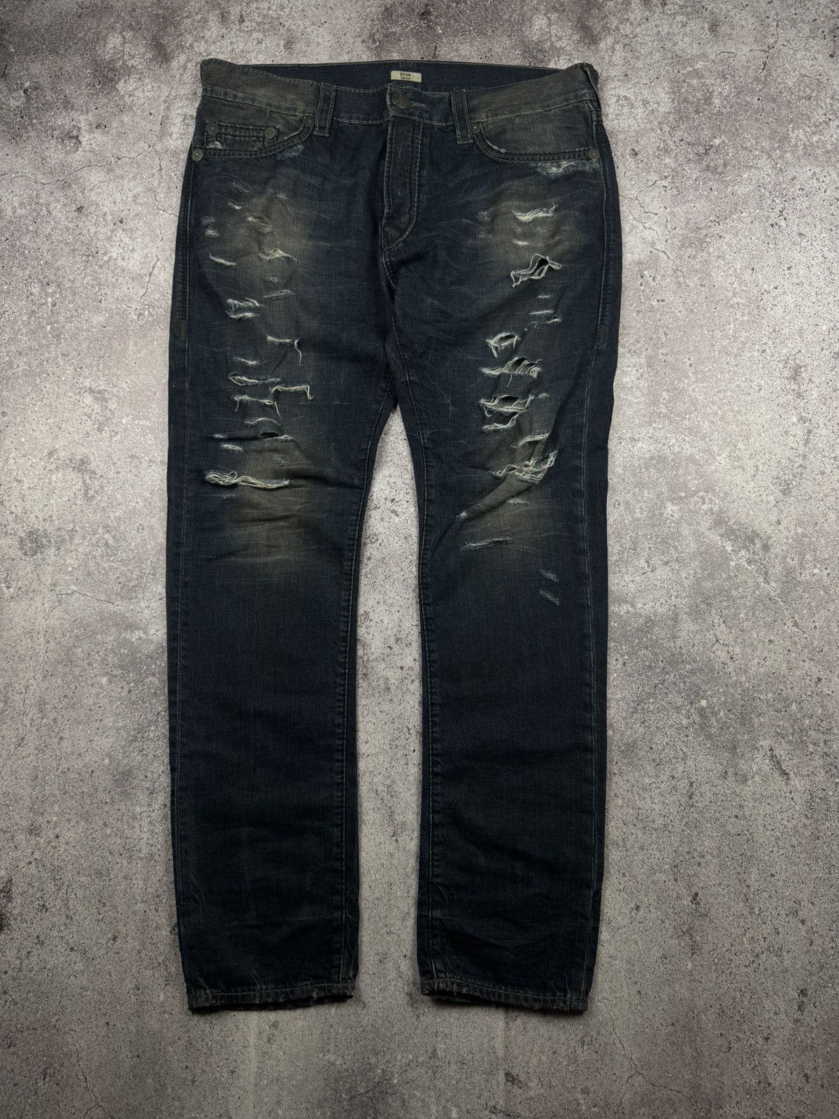 True Religion Crazy Vintage True Religion distressed baggy jeans Japanesse Size US 36 / EU 52 - 4 Thumbnail