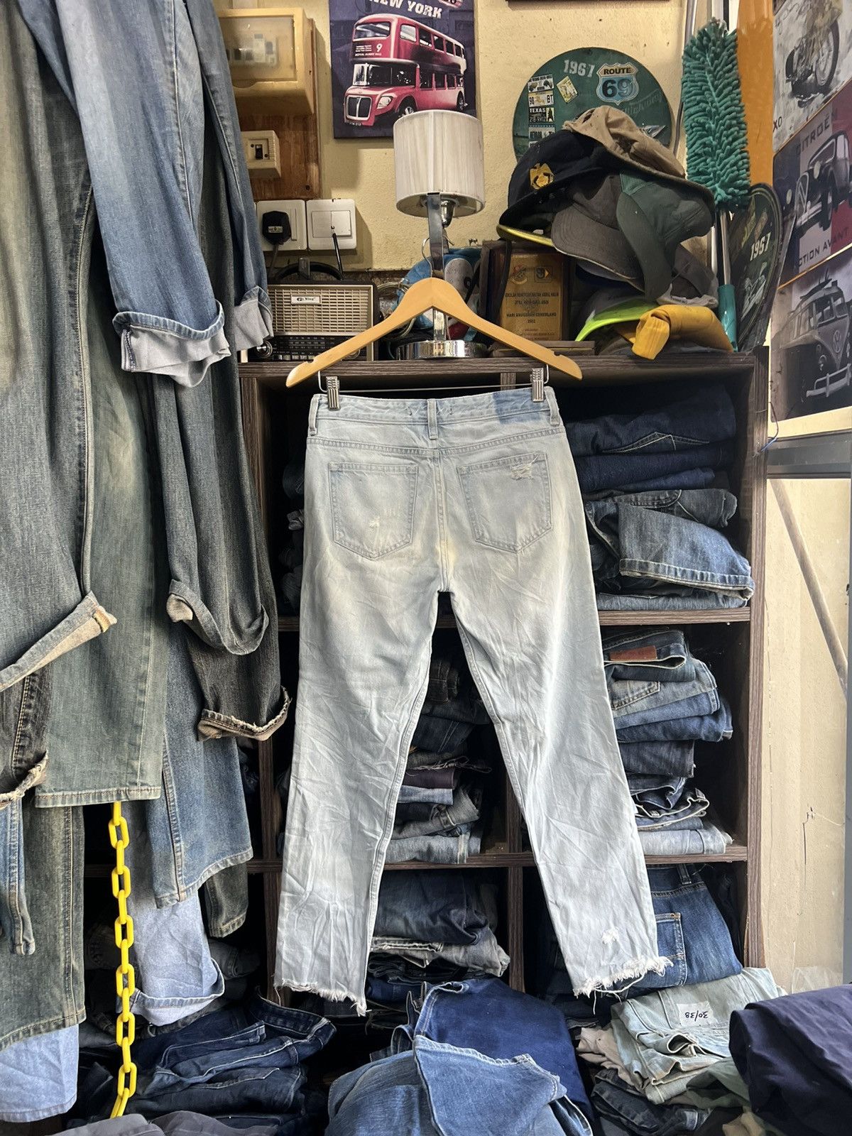 Abercrombie & Fitch 🔥Abercrombie & Fitch Signature Collection Distressed Denim Size US 29 - 3 Thumbnail