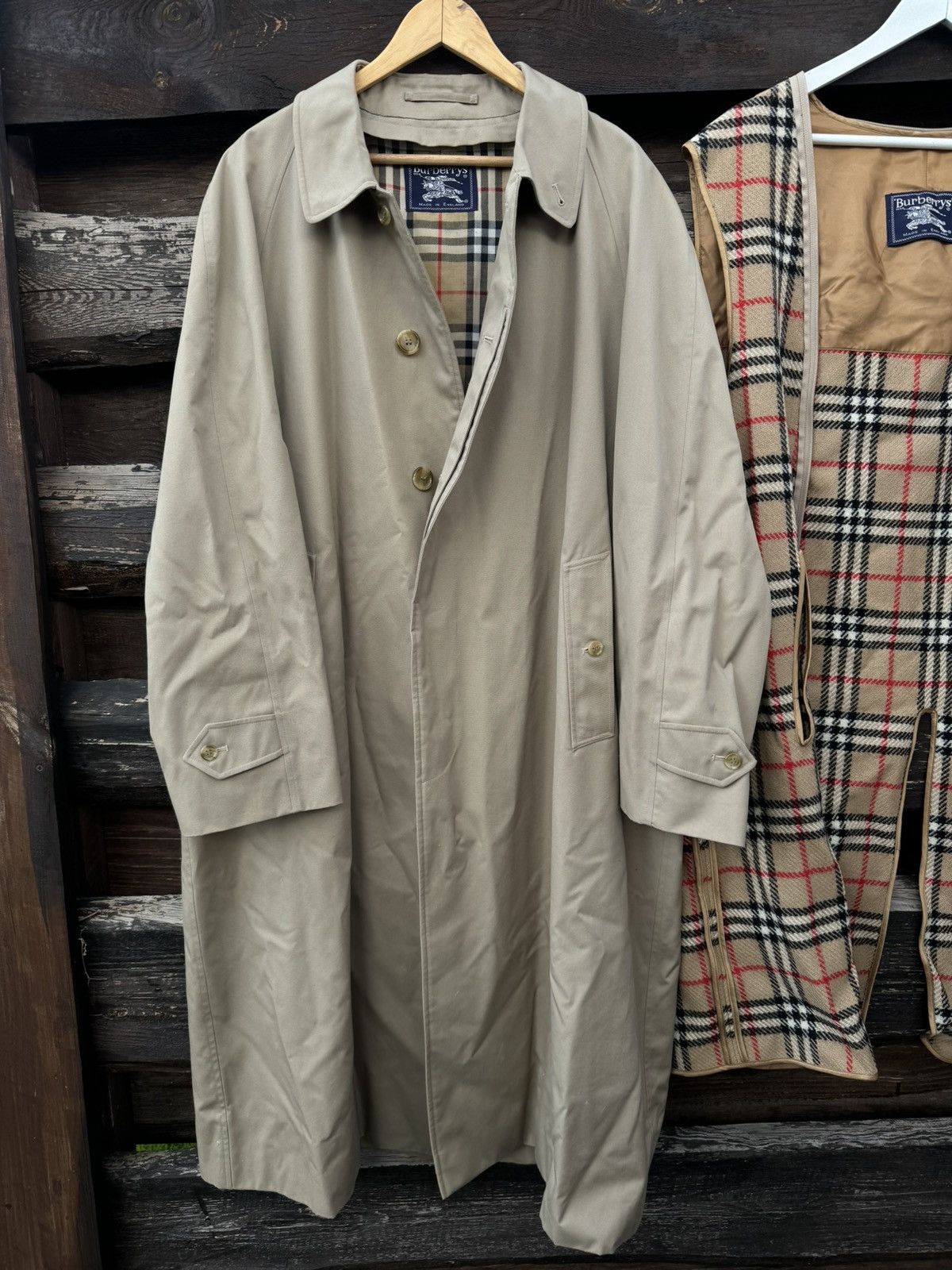 Burberry × Vintage Burberry beige long trench coat with lining vintage Size US L / EU 52-54 / 3 - 2 Thumbnail
