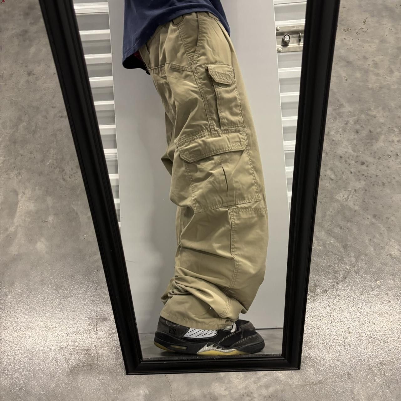 Japanese Brand × Vintage Crazy Vintage Y2K/2000s Baggy Khaki Tan Streetwear Skater Style Workwear Cargo Pants! Size US 34 / EU 50 - 2 Thumbnail