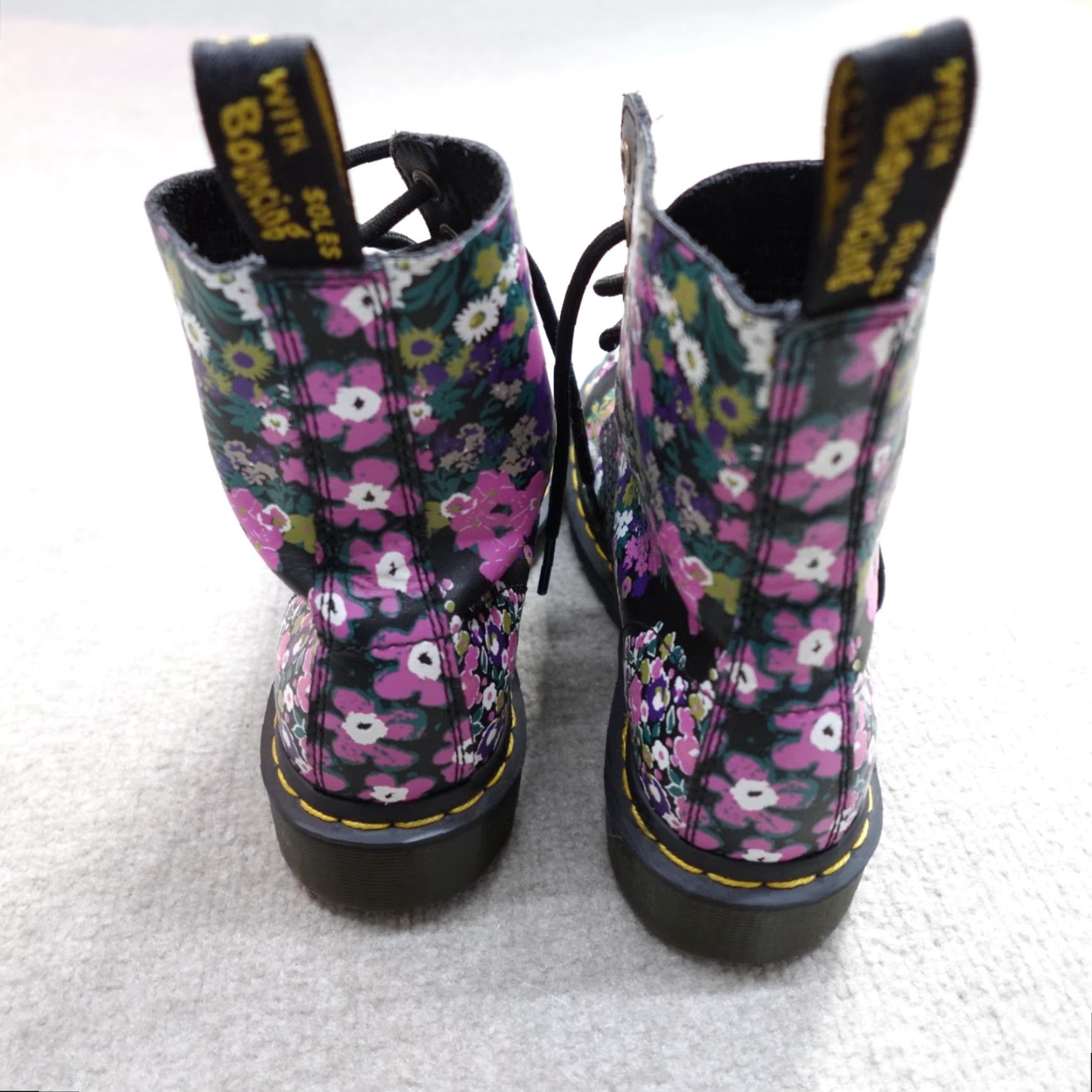 Dr. Martens Dr. Martens Boots Womens 7 Black Pascal Floral 8 Eye Size US 5 / IT 35 - 5 Thumbnail