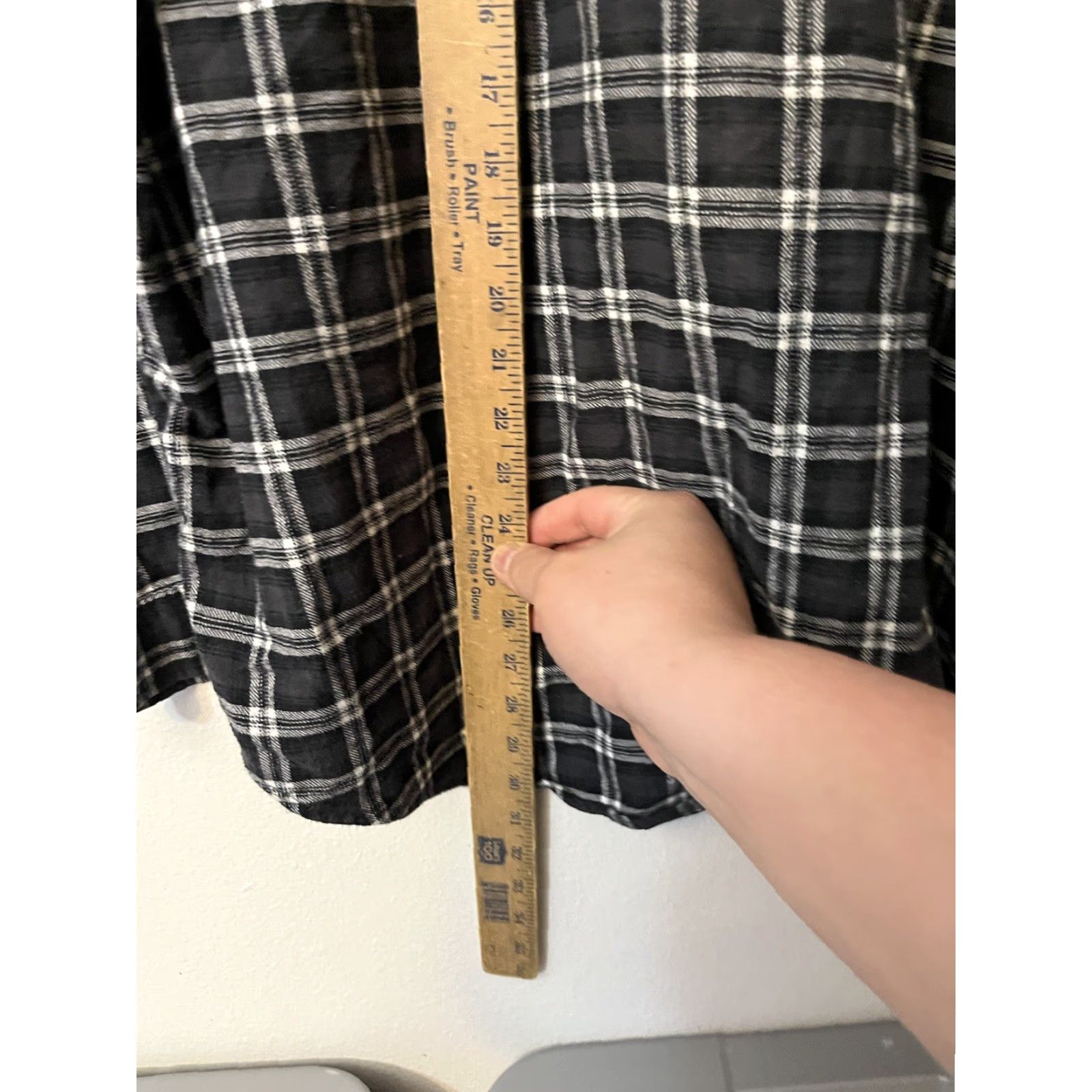 Vintage VINTAGE Universal Thread Womens Plaid Flannel Button Shirt Relaxed Fit Black White XXL Size XXL / US 16-18 / IT 52-54 - 4 Thumbnail