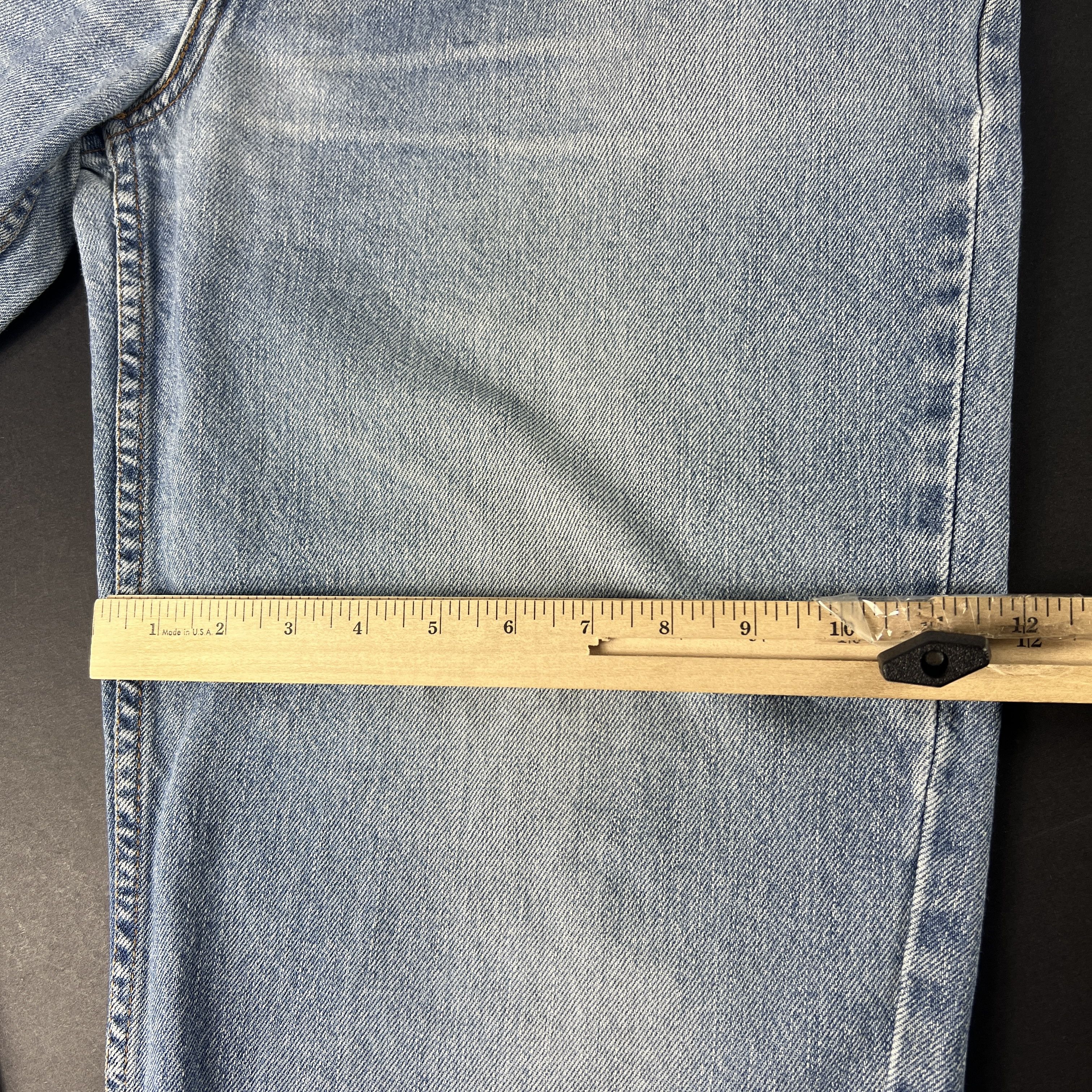 Levi's × Vintage Y2K Levi's Jeans 560 Loose Tapered Blue Faded Cotton Denim Size US 34 / EU 50 - 19 Thumbnail