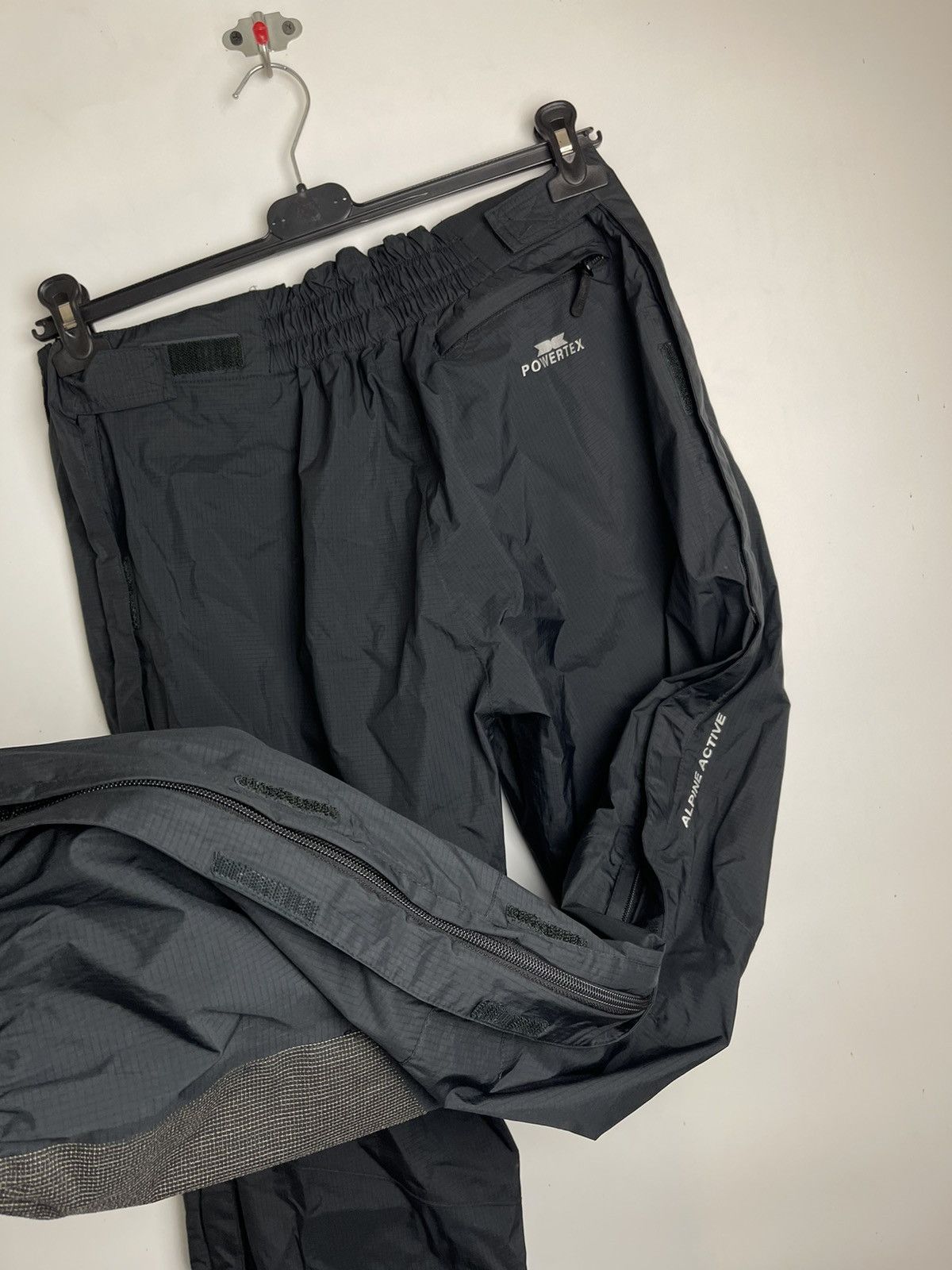 SALEWA Salewa nylon powertex alpine active black ski pants Size US 32 / EU 48 - 11 Thumbnail