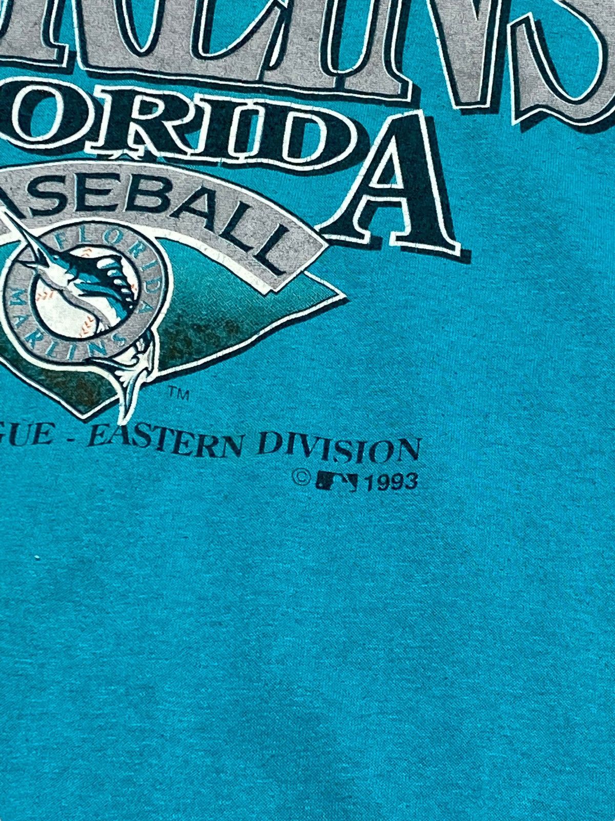 MLB 1993 Vintage MARLINS Florida MLB Big Logo Tee Single Stitch Size US L / EU 52-54 / 3 - 3 Thumbnail