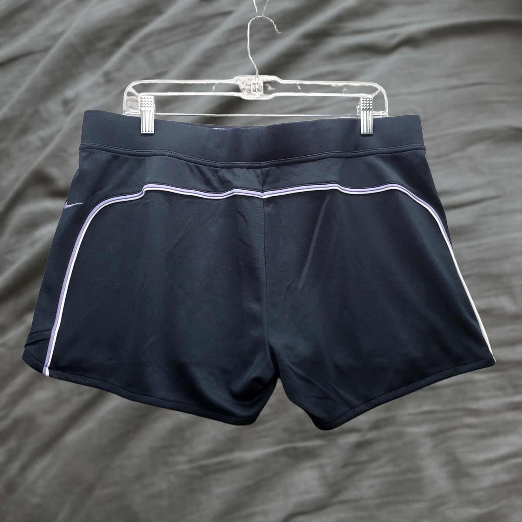 Nike Nike Running Shorts Womens XL Navy Elastic Waistband Embroidered Logo Pull On Size 40" / US 18 - 1 Thumbnail