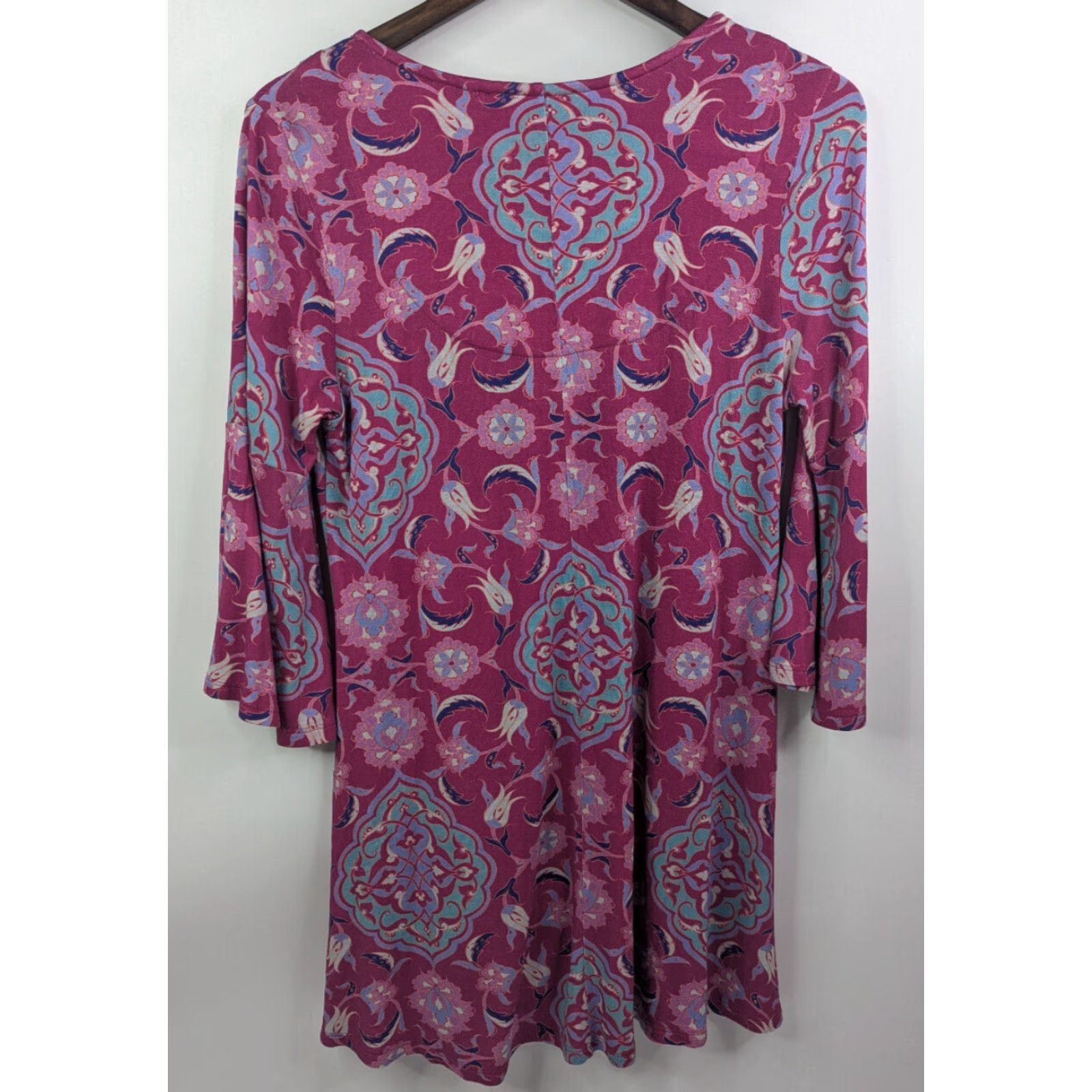Soft Surroundings Soft Surroundings Blouse Tunic Floral Boho Bell Sleeve V-Neck Embroidered 3/4 Sleeve Pink Relaxed Regular S Womens Size S / US 4 / IT 40 - 4 Thumbnail