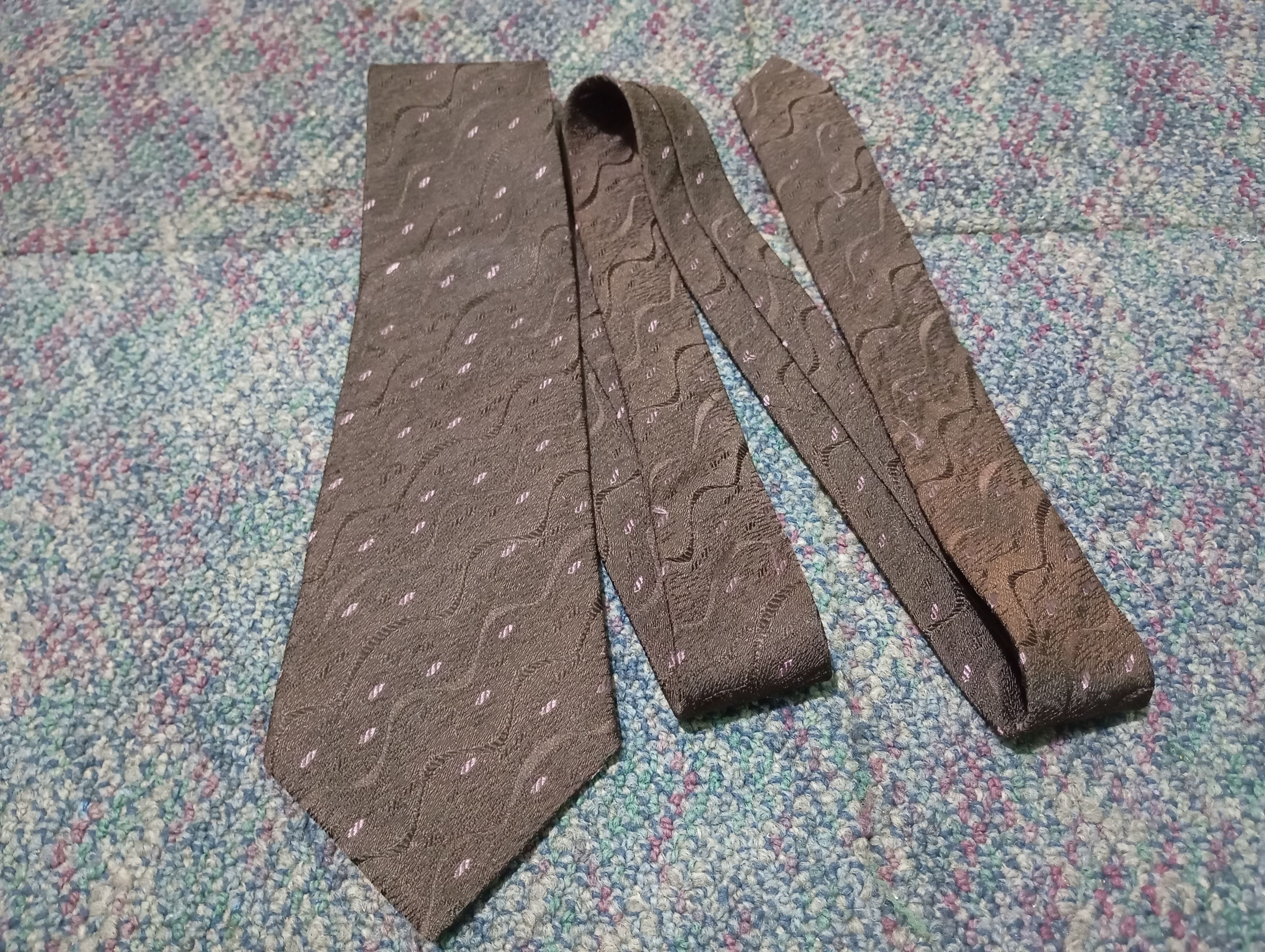Marc Jacobs Marc Jacobs Silk Necktie Made in Italy Size ONE SIZE - 1 Thumbnail