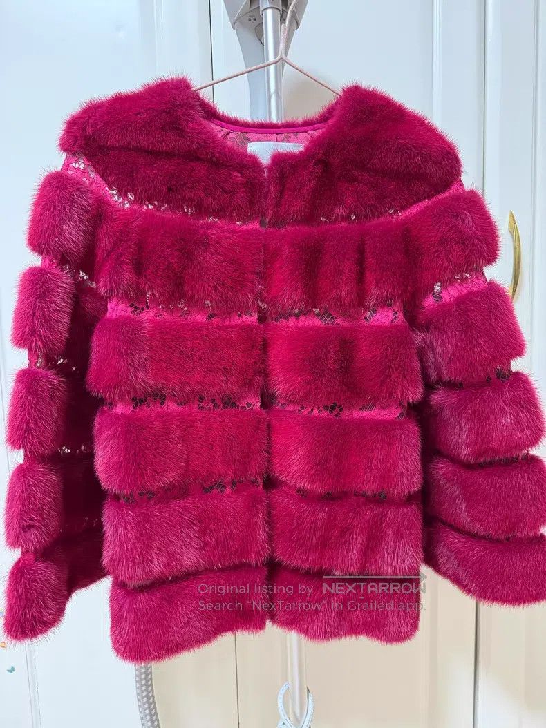 Valentino Valentino Lace mink coat coat date red Size XS / US 0-2 / IT 36-38 - 1 Thumbnail