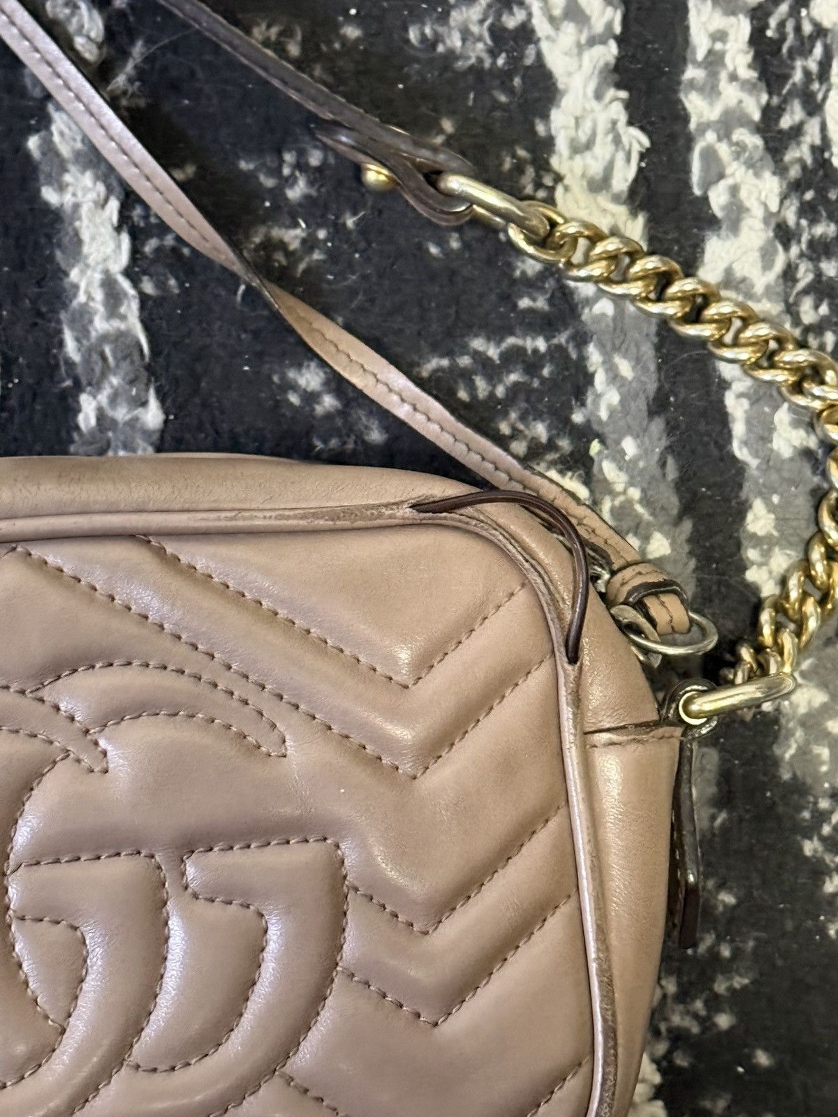 Gucci Gucci GG Marmont Mini Camera Bag in Taupe Leather Size ONE SIZE - 7 Thumbnail