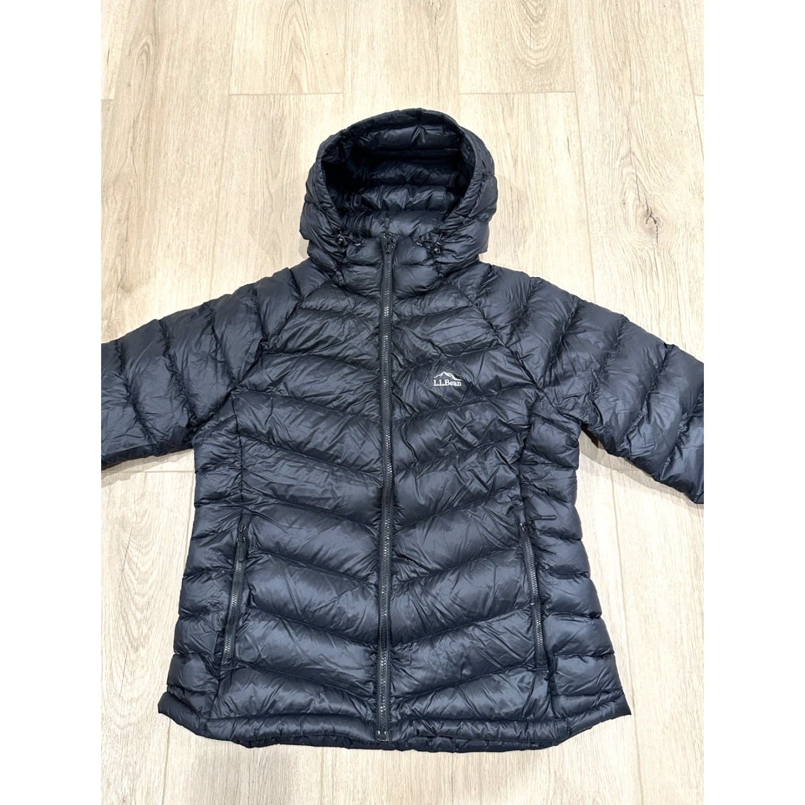 Vintage VINTAGE LL Bean Quilted Hooded Down Jacket Night Black 850 Down Ultralight Large Petite Womens Mens Girls Size L / US 10 / IT 46 - 3 Thumbnail