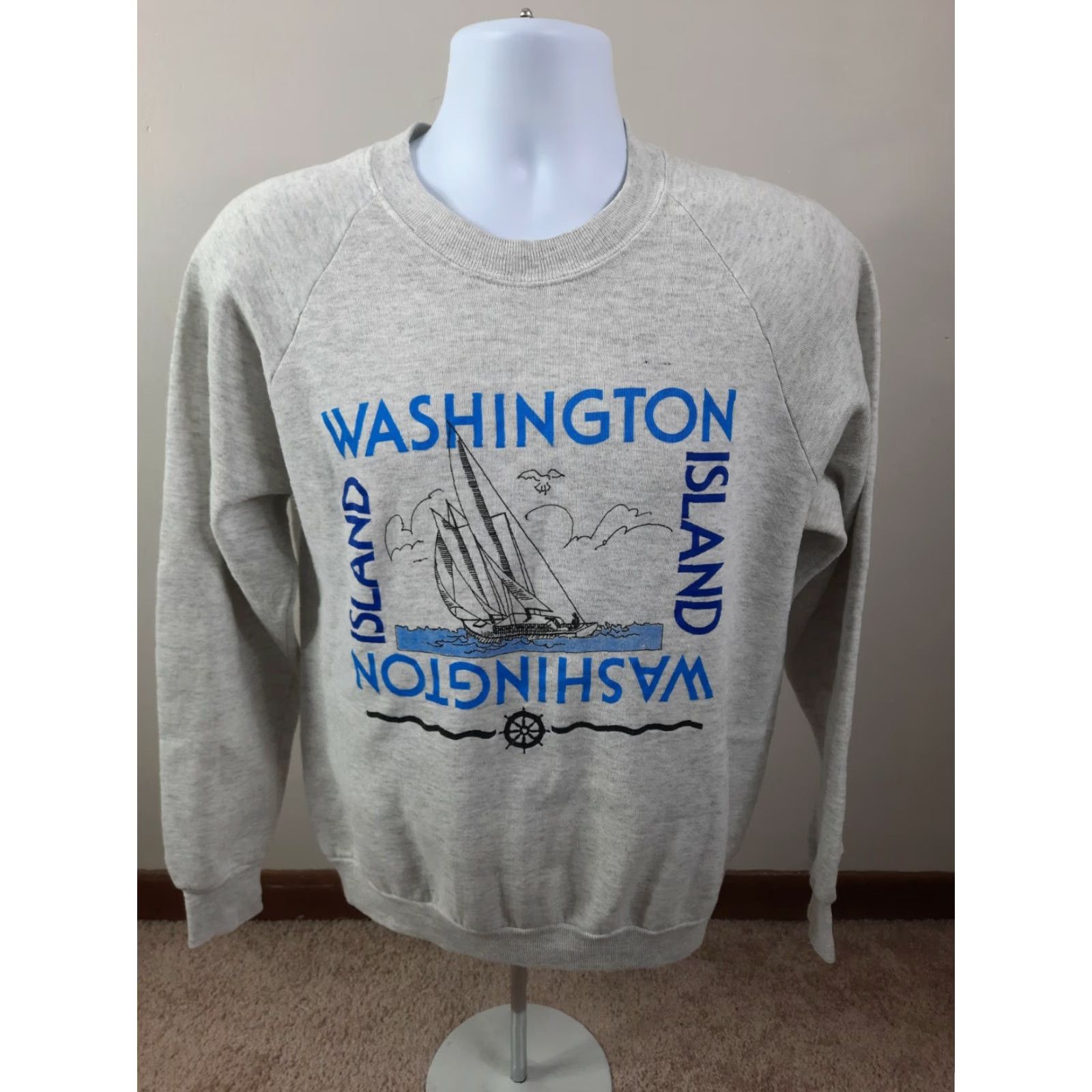 Jerzees VINTAGE Jerzees Raglan Sweatshirt Gray Washington Island 90s Large Unisex Adults Long Sleeve Crew Neck Sweatshirt Mens Womens Size US L / EU 52-54 / 3 - 6 Thumbnail