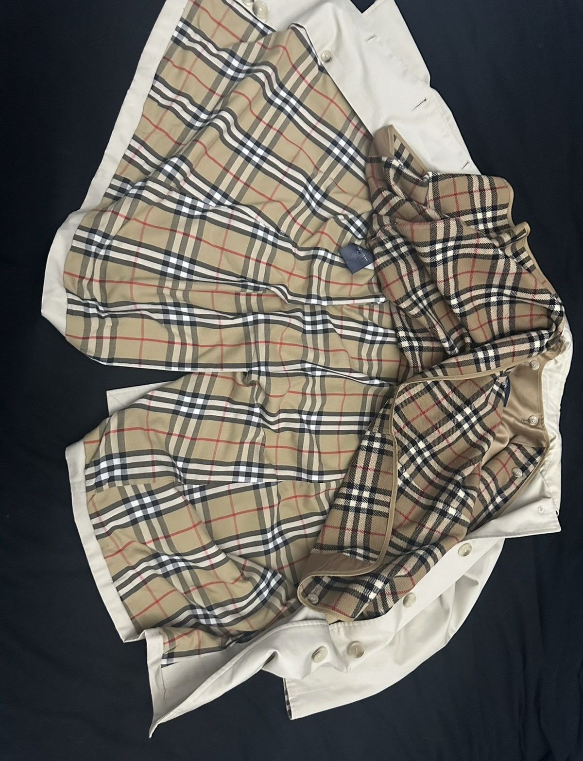 Burberry Burberry coat Size US M / EU 48-50 / 2 - 6 Thumbnail
