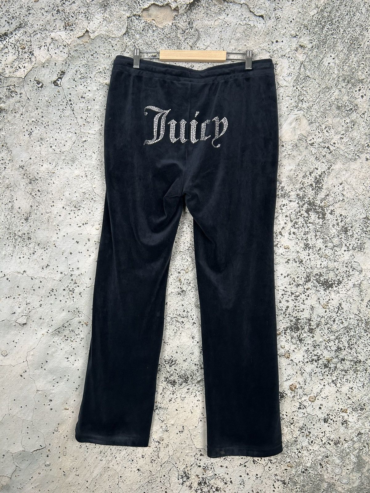 Juicy Couture Juicy Couture L Sweatpants Streetwear Alternative Y2K Size 28" / US 6 / IT 42 - 1 Thumbnail