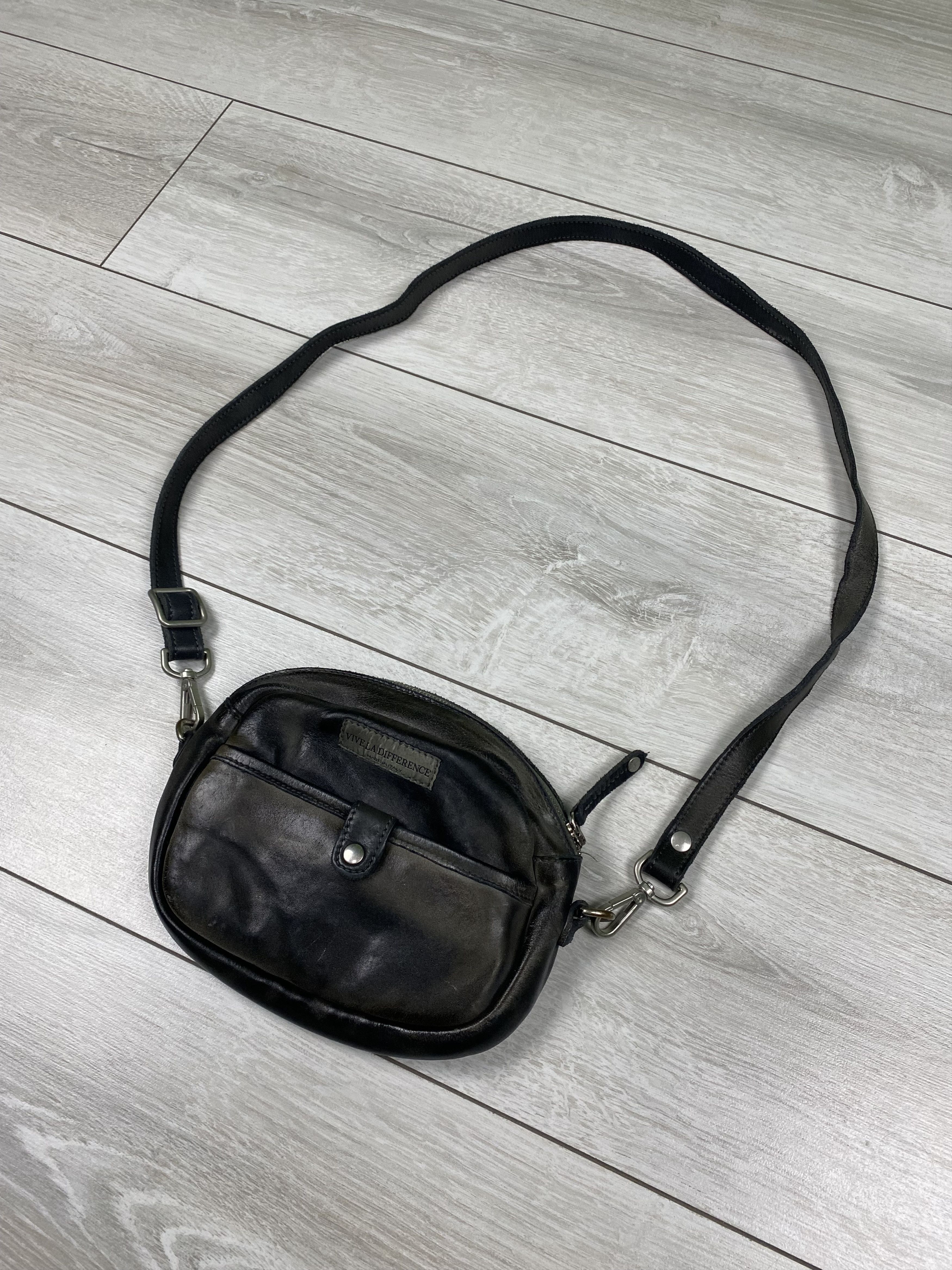 Other Rare Vive la difference messenger leather distressed bag Size ONE SIZE - 3 Thumbnail