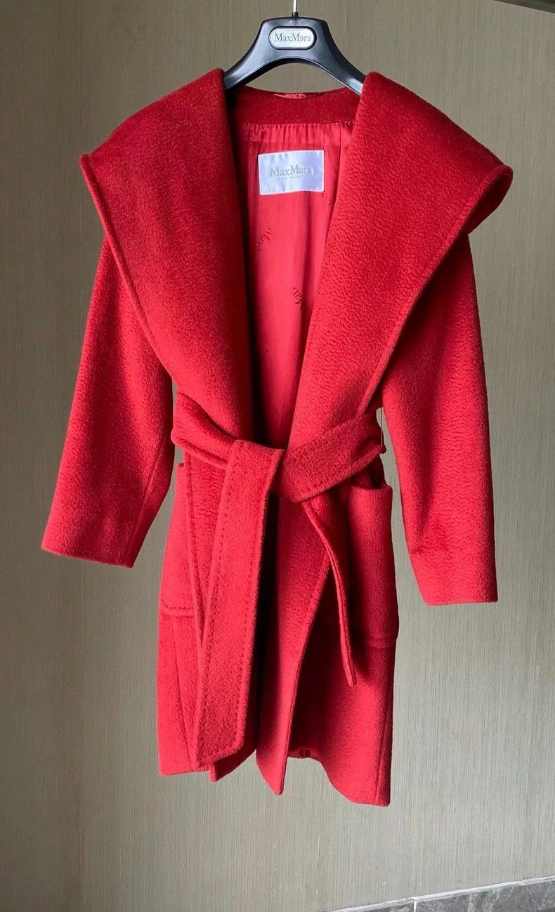 Max Mara Max Mara Classic red bathrobe coat Size M / US 6-8 / IT 42-44 - 2 Thumbnail