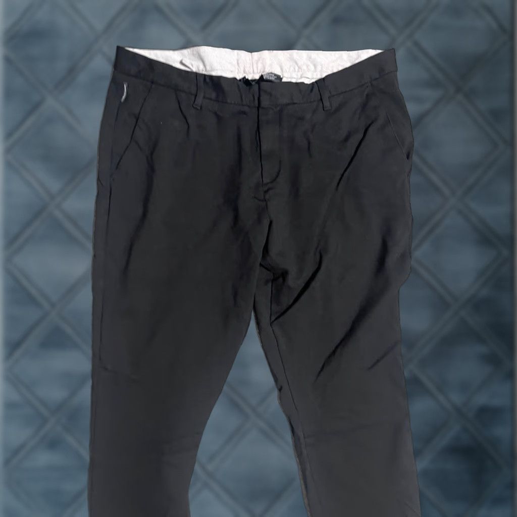 Armani Exchange Armani Exchange Pants Mens XL Black Viscose Blend Modern Lightweight Casual Dress Style City Logo Straight Front Size US 36 / EU 52 - 1 Thumbnail