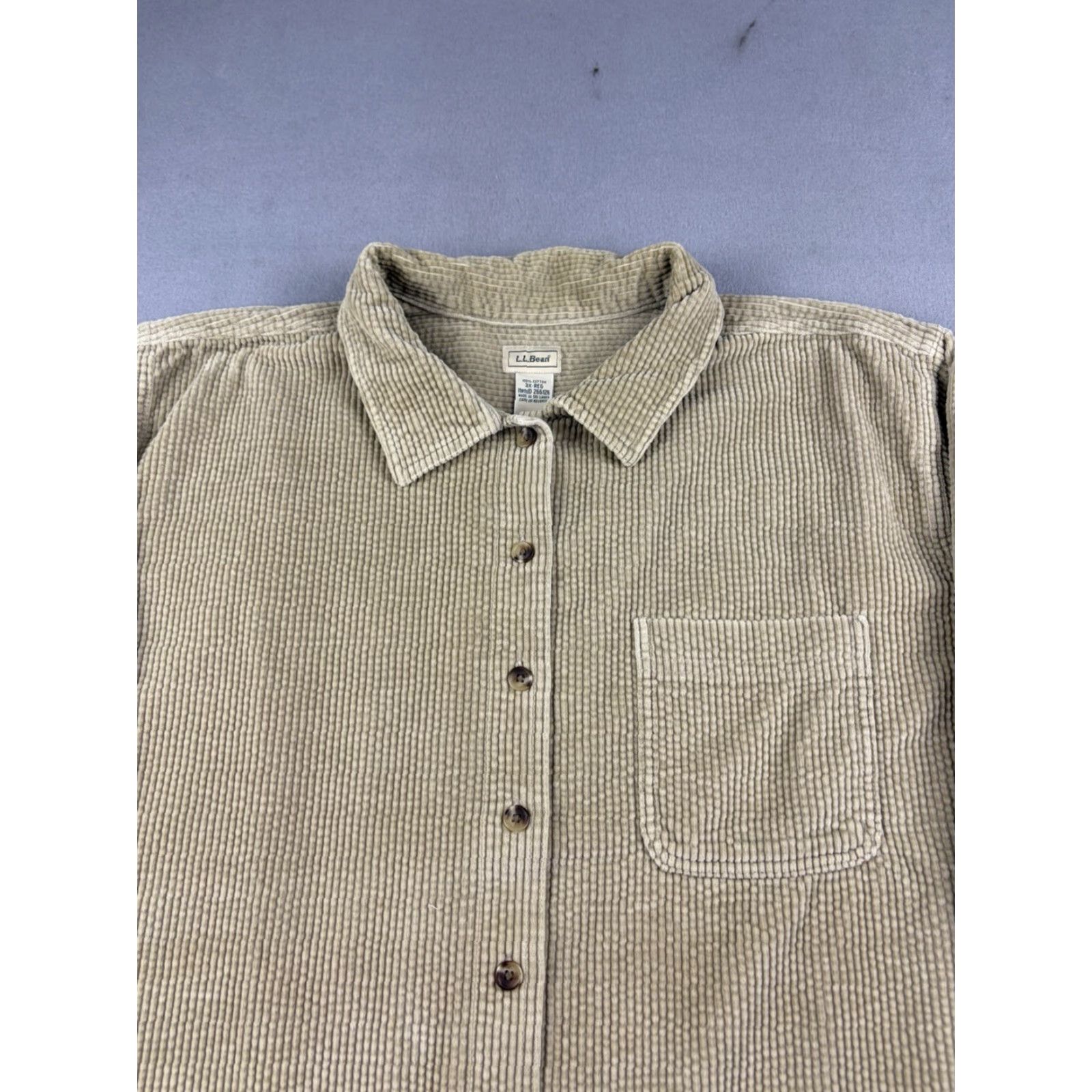 Vintage LL Bean Shirt Women’s 3XL Brown Corduroy Button-Up Outdoors Hiking Cotton Long Sleeve Collared Button Solid Vintage No Size XXL / US 16-18 / IT 52-54 - 2 Thumbnail