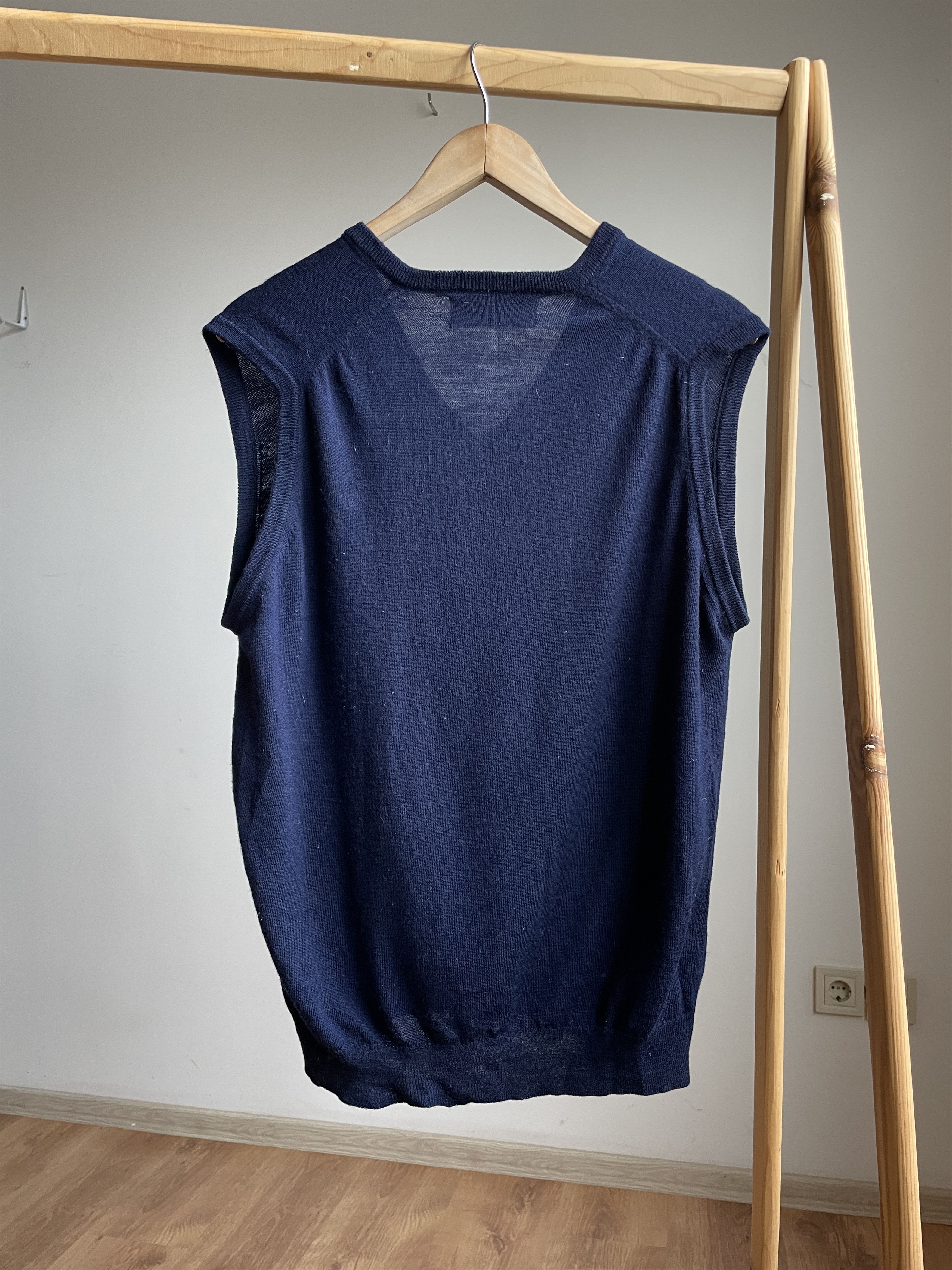 John Smedley John Smedley Vintage 90's 80's Wool Sweater Vest Size US L / EU 52-54 / 3 - 2 Thumbnail