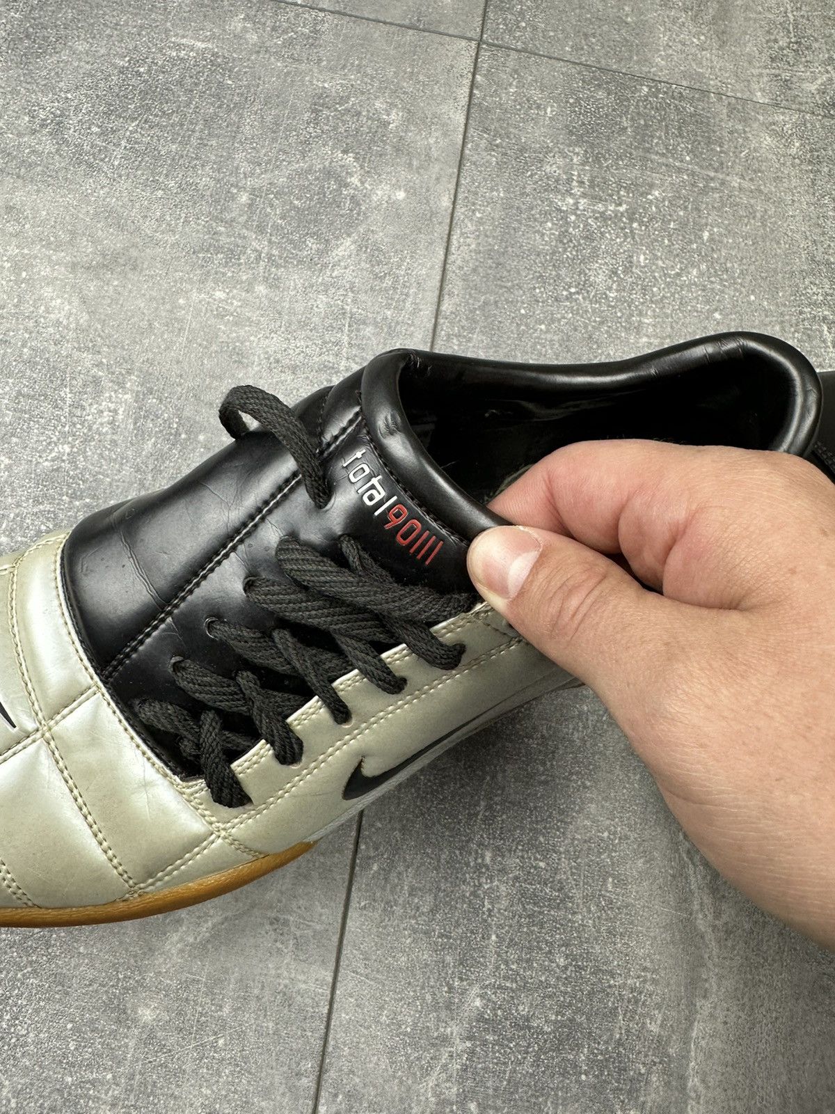Nike Nike Total 90 ||| Indoor Court Soccer Football Shoes Boots Size US 11.5 / EU 44-45 - 14 Thumbnail