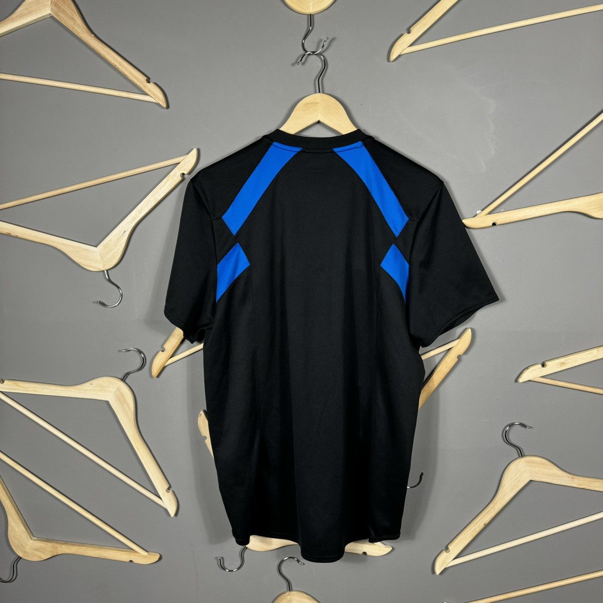 Umbro Umbro Everton Soccer Jersey Size US L / EU 52-54 / 3 - 7 Thumbnail